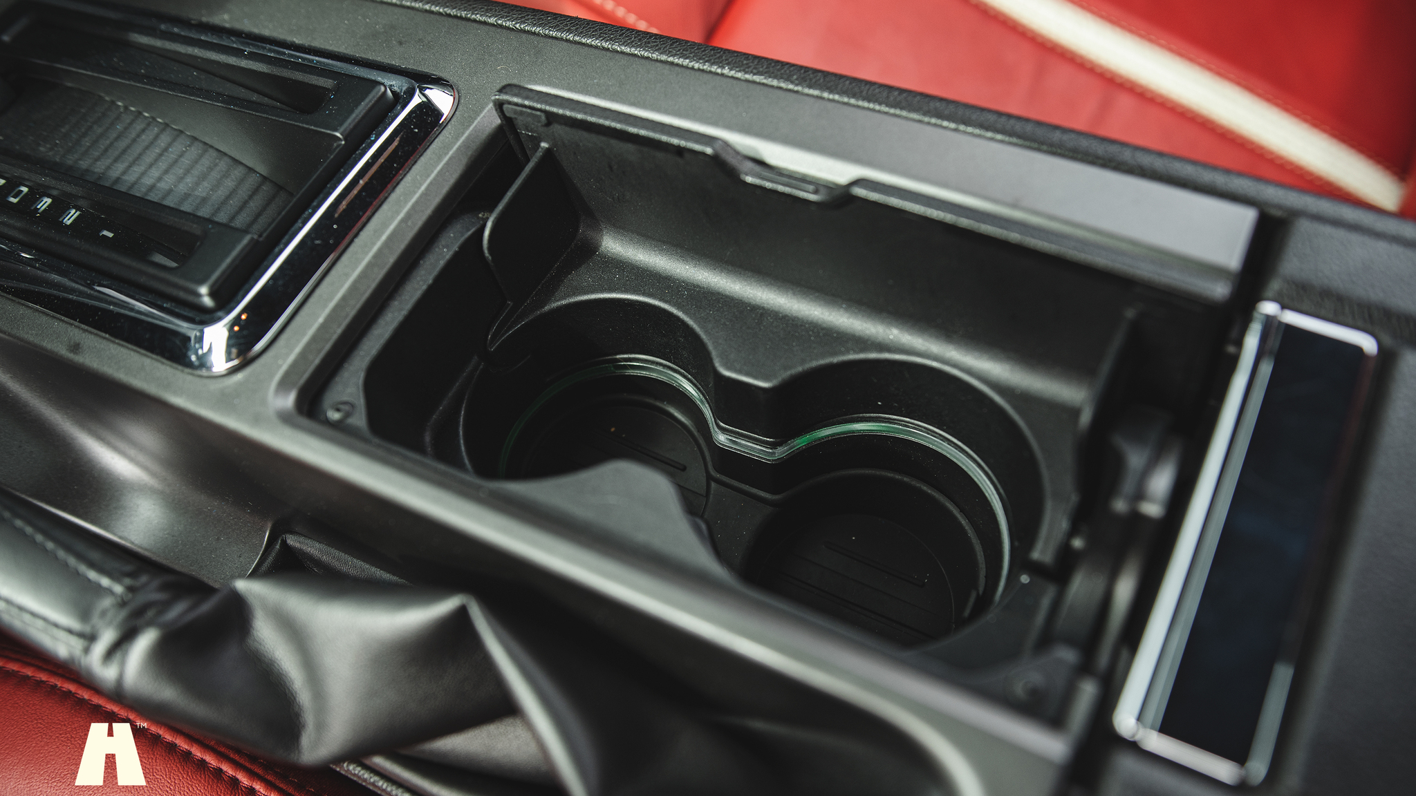 Interior image of 2010 Ford Mustang GT 