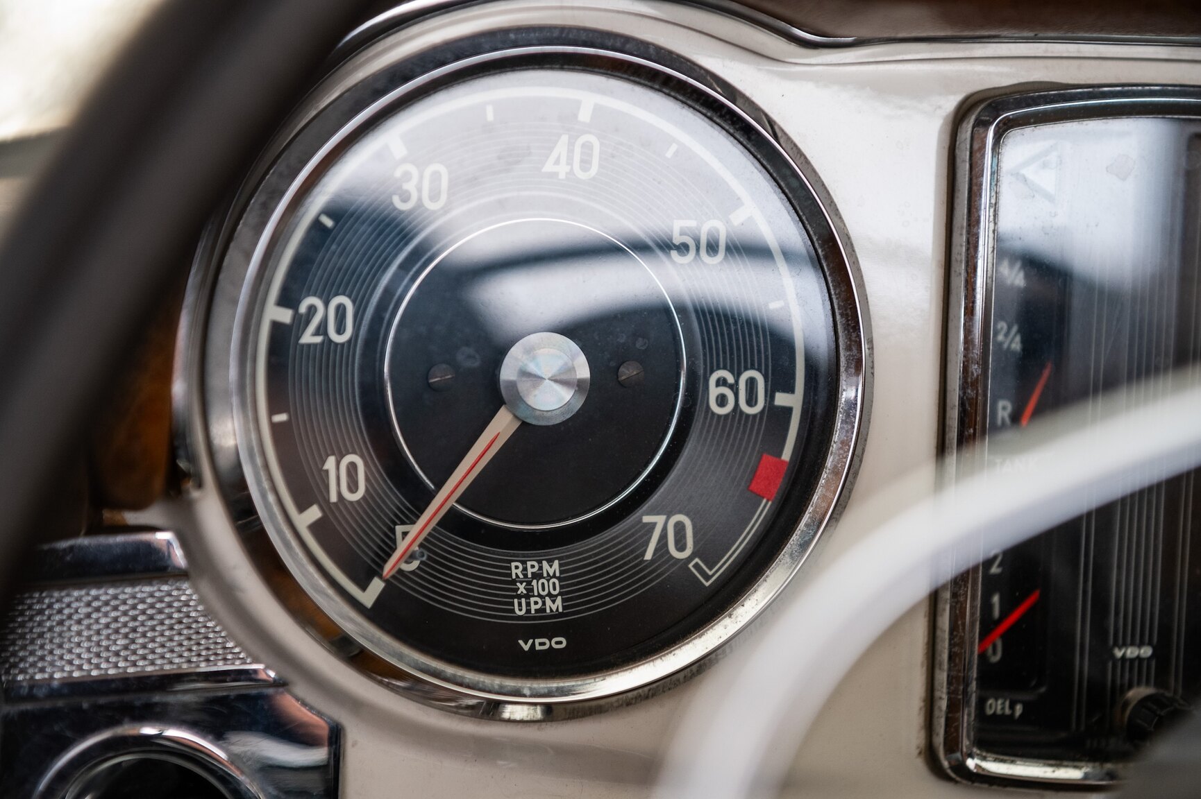 Innenraumfoto von 1968 Mercedes-Benz 280 SL Pagoda (5)
