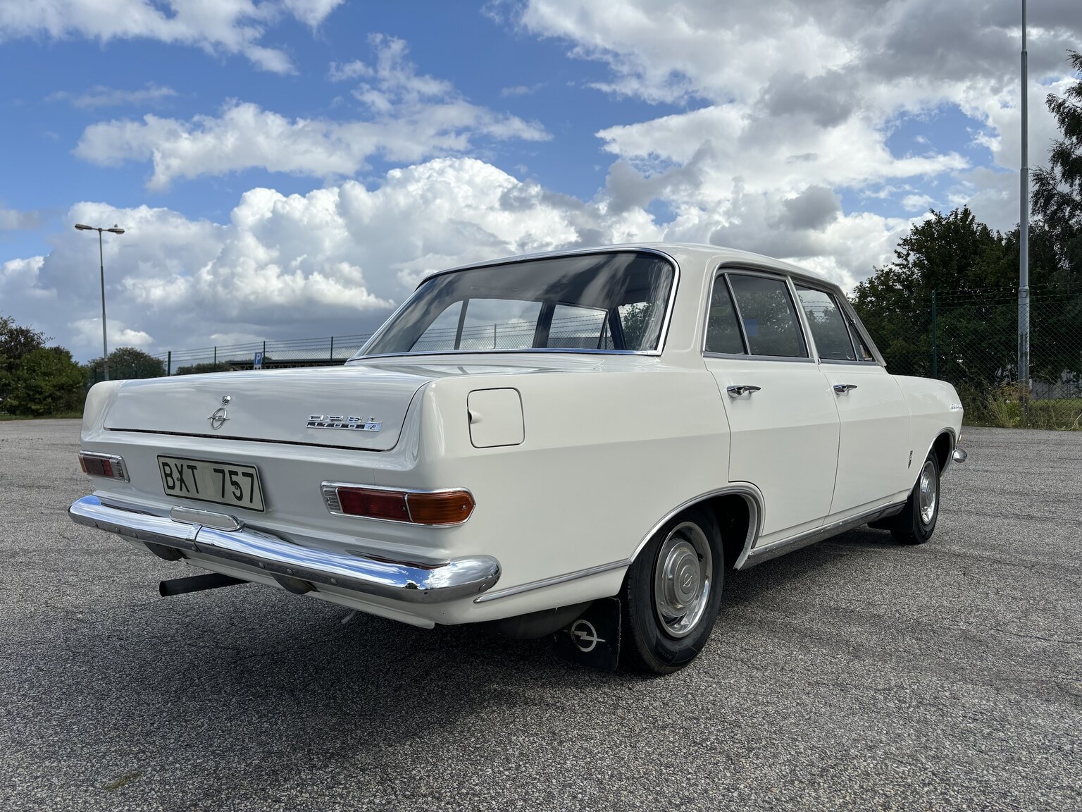 Exterior image of 1965 Opel Record Deluxe