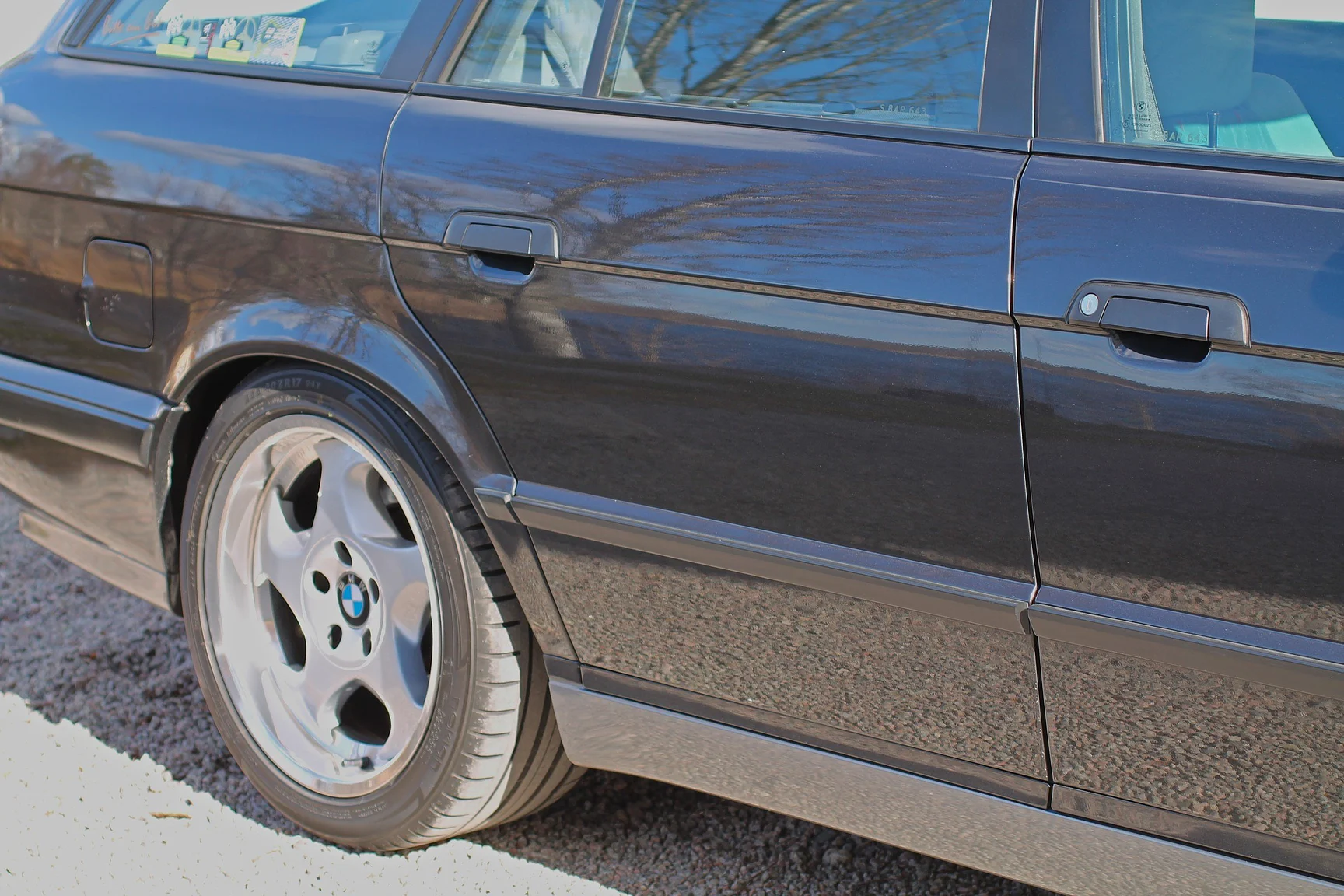 Aussenfoto 1993 BMW E34 M5 Touring  (73)