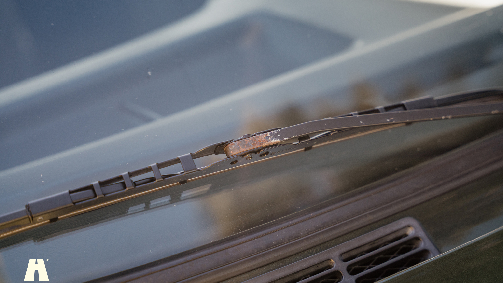 Exterior image of 1988 BMW 325 Coupé (49)