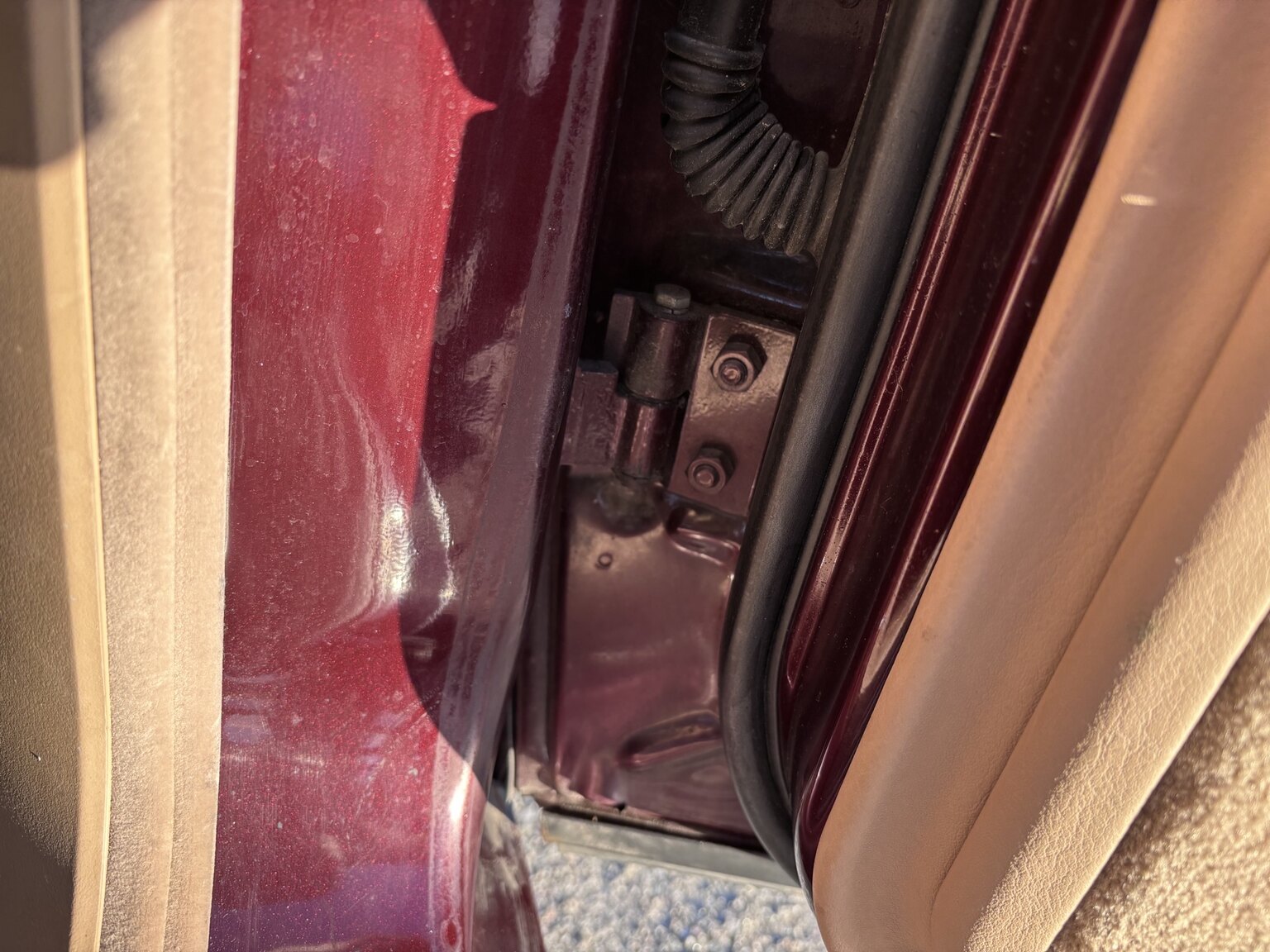 Interior image of 1996 BMW 728iA