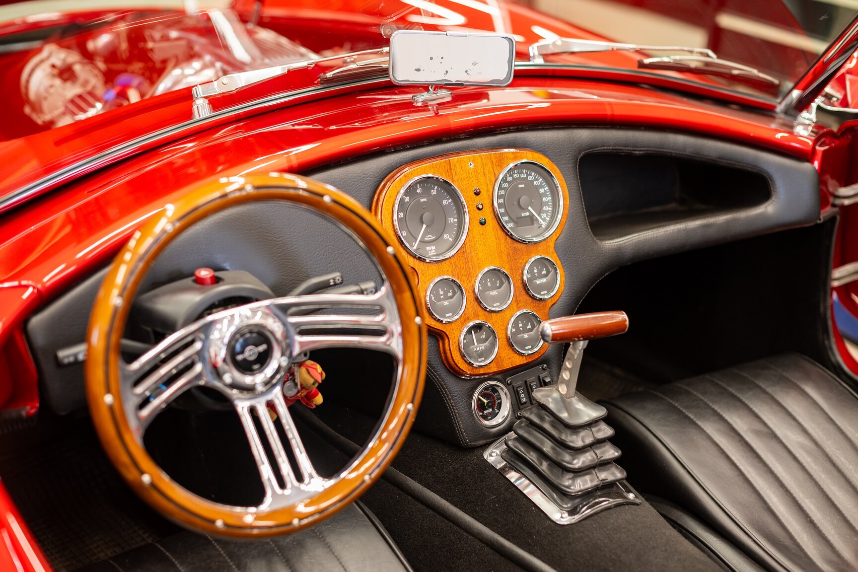 Interior image of 2011 AC Cobra Replika