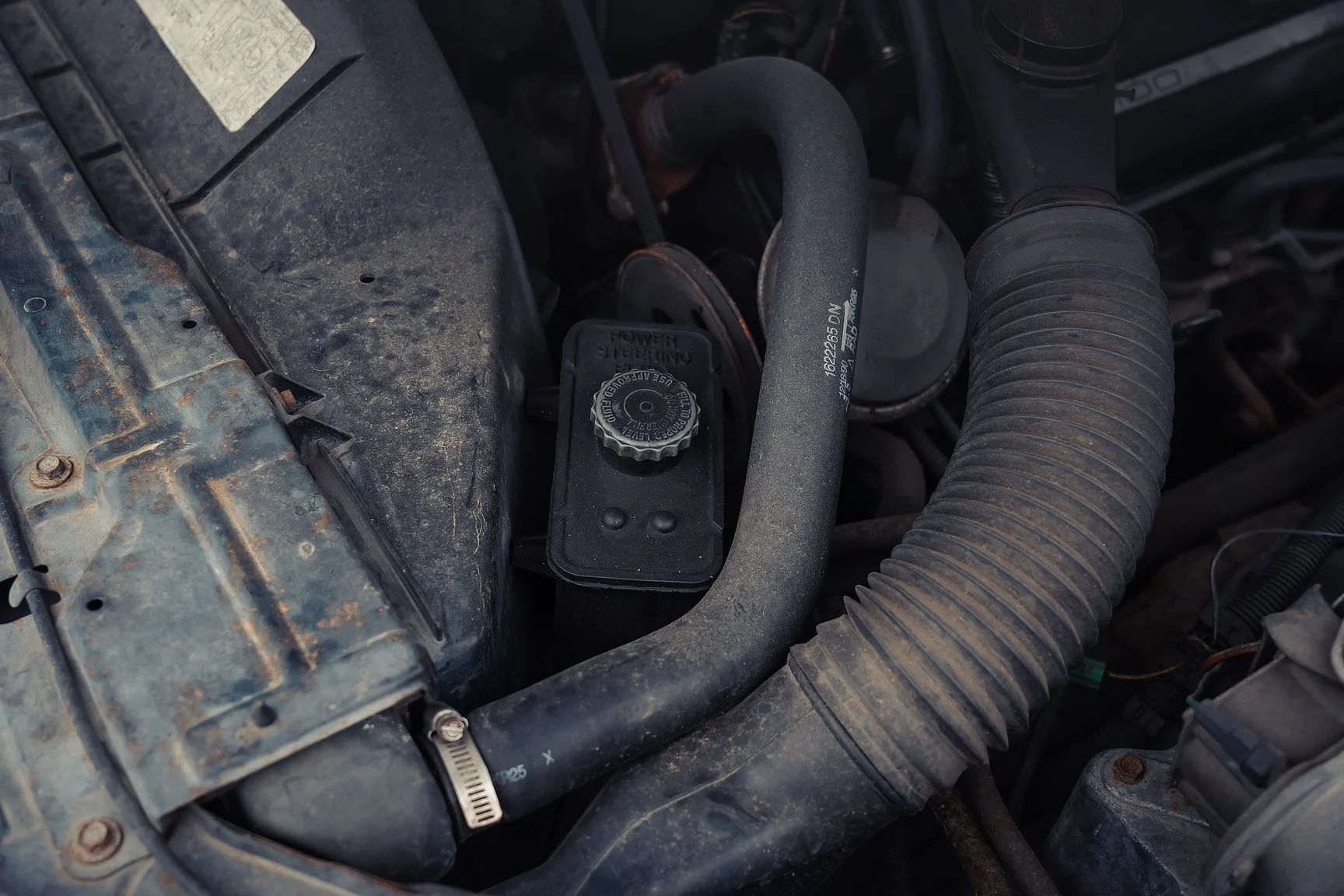 Image of 1984 Cadillac Eldorado Biarritz Convertible mechanics (6)