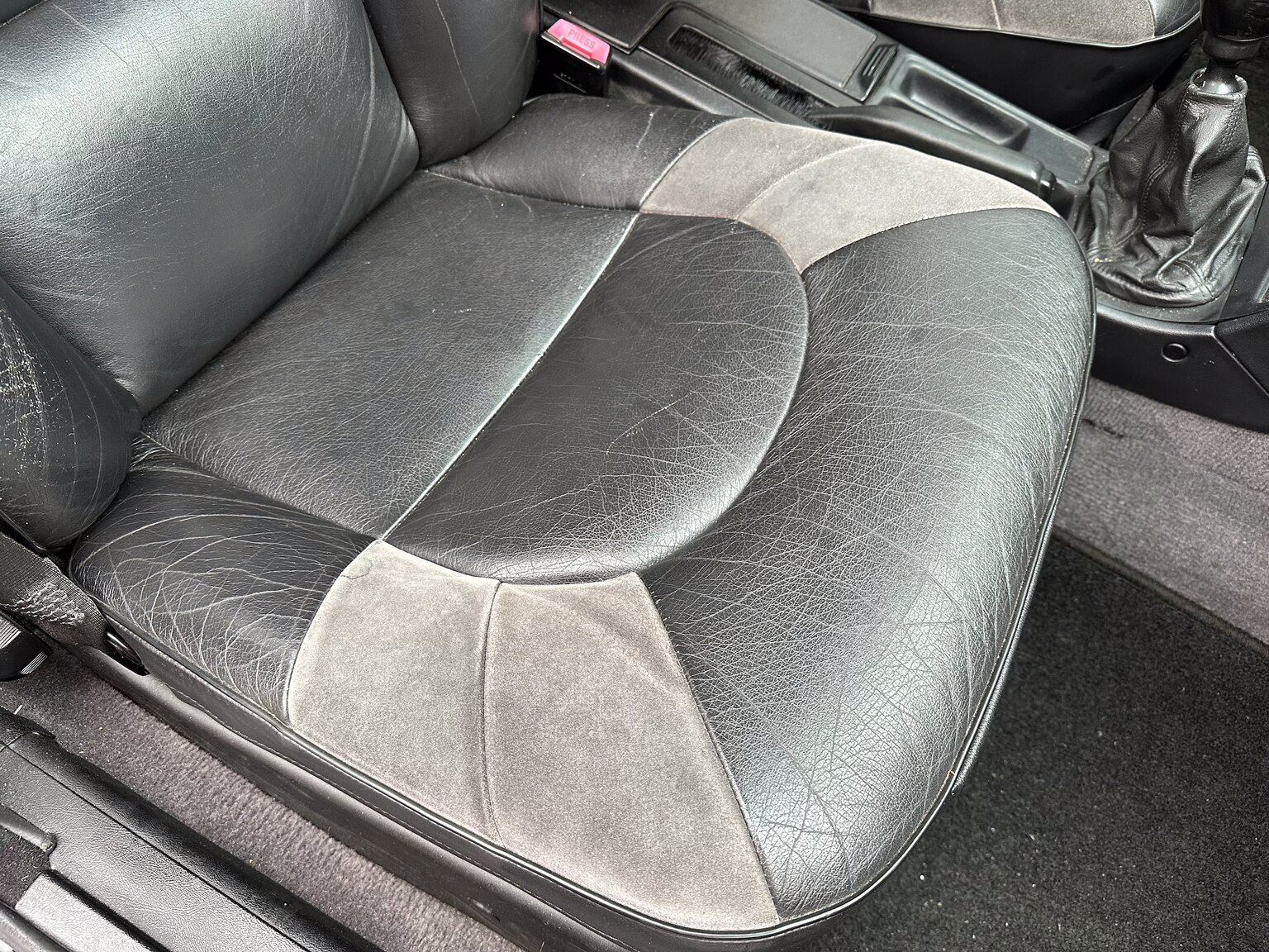 Innenraumfoto von 1988 SAAB 9000i