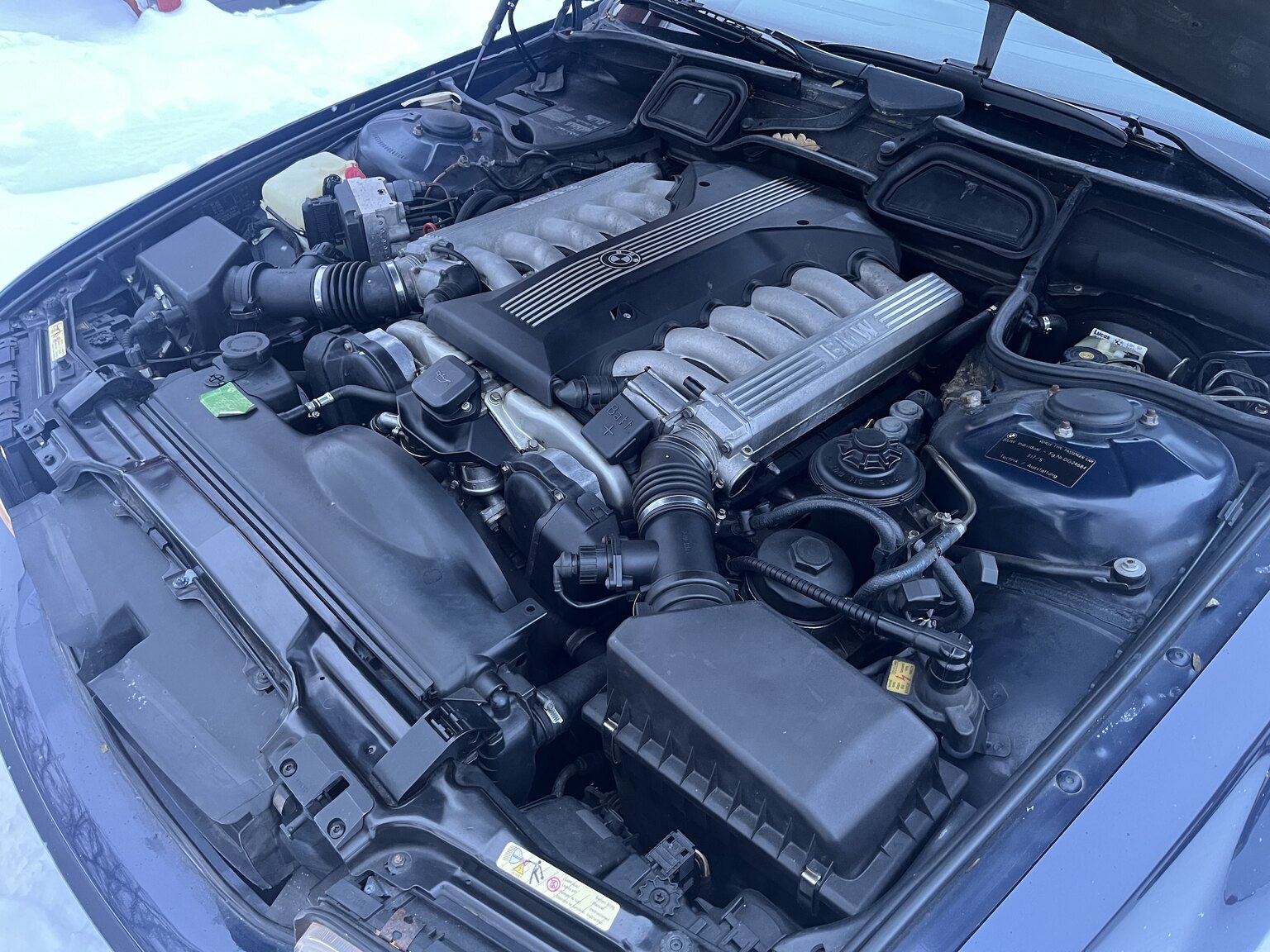 1996 BMW 750IA, Mekanik