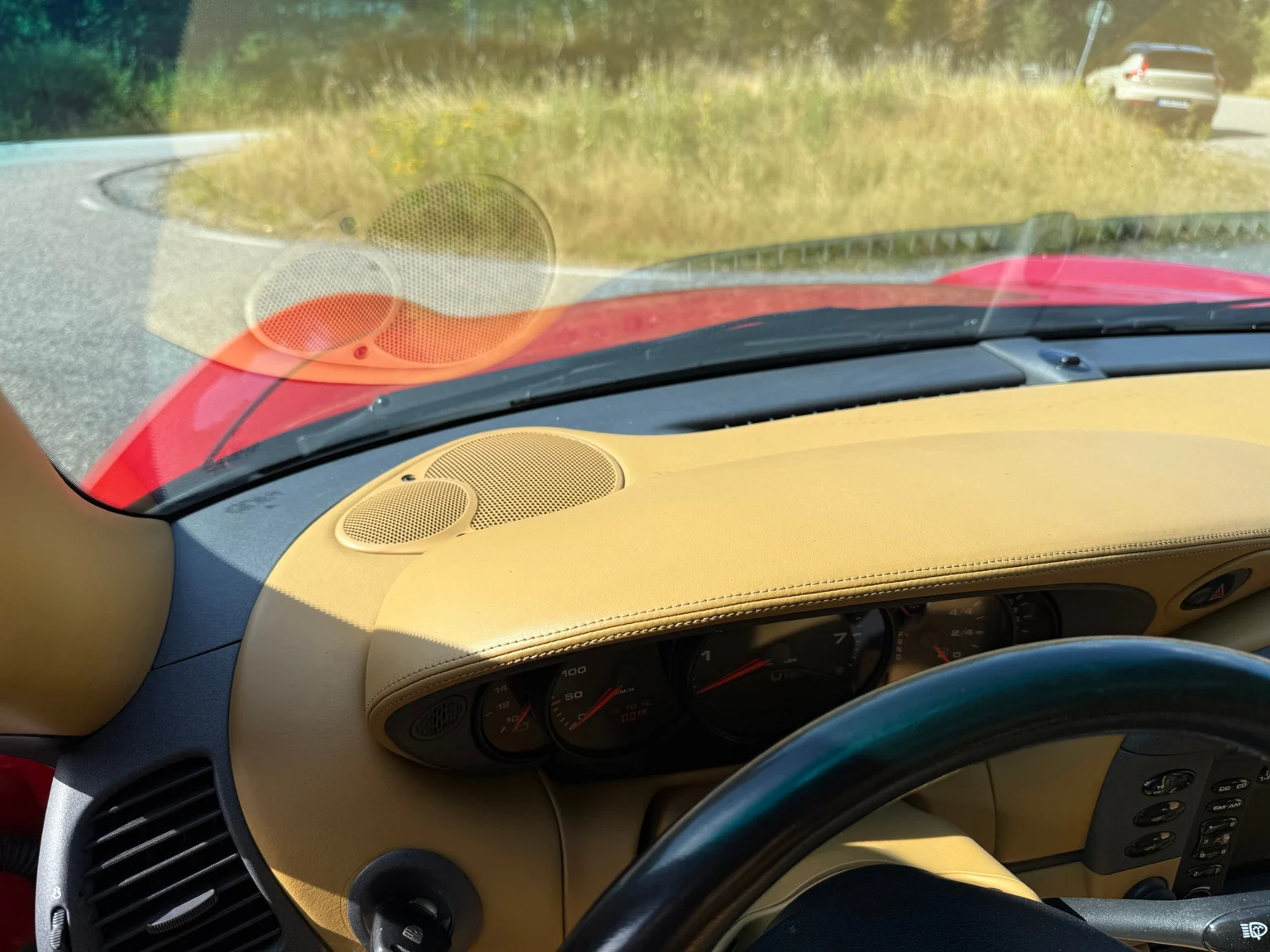 Interiörbild 1998 Porsche 911 Carrera (22)
