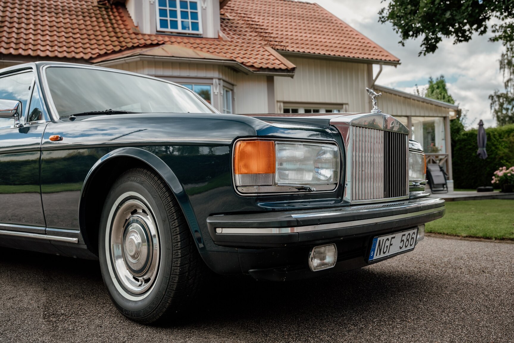 Exteriörbild på 1982 Rolls Royce Silver Spirit
