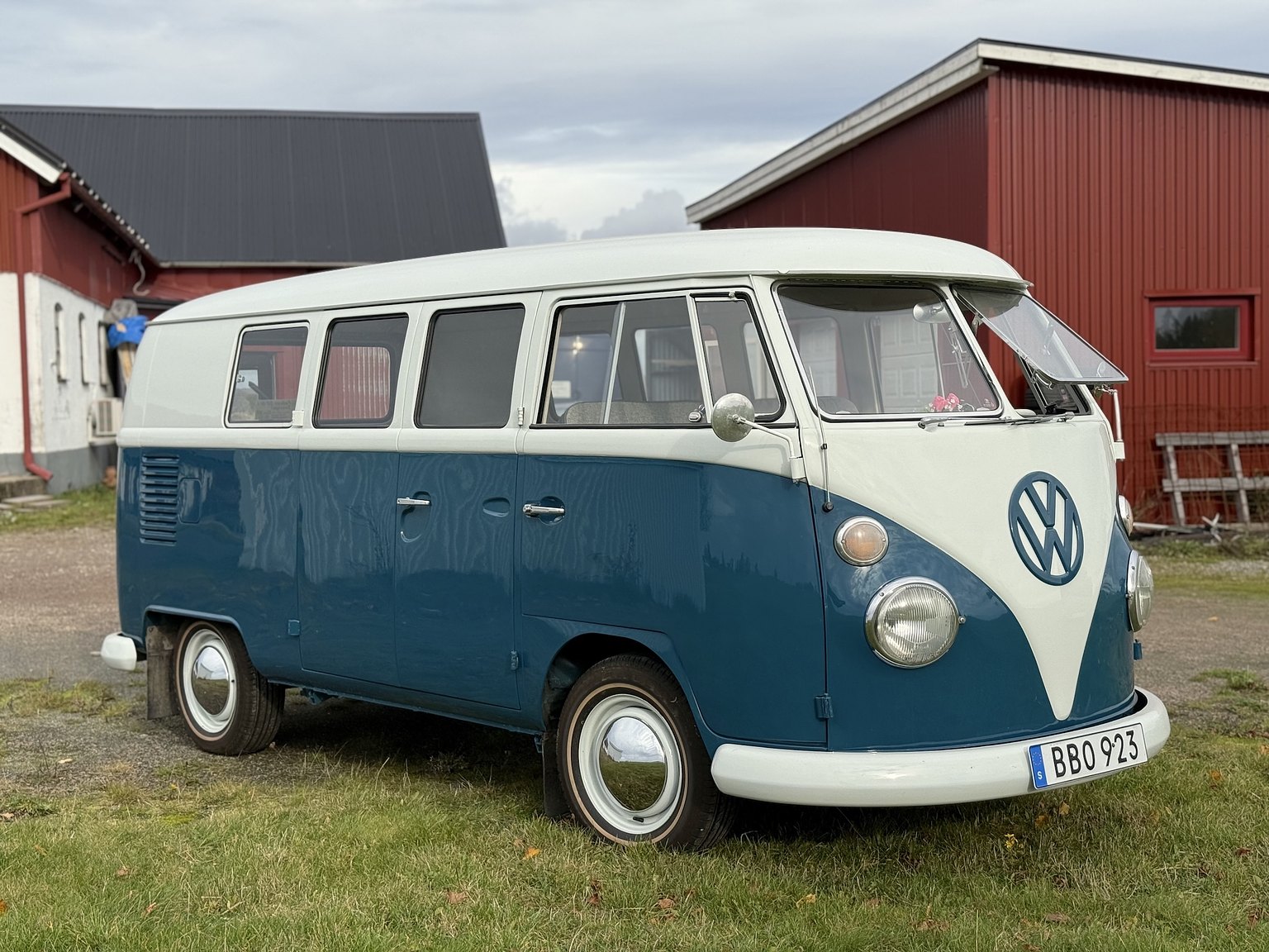 Aussenfoto 1967 Volkswagen T1 Kleinbus