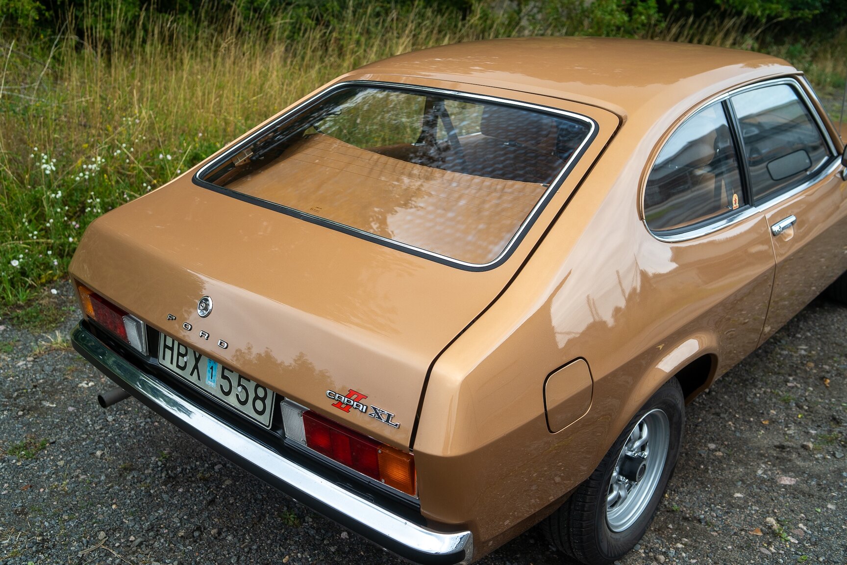 Exterior image of 1975 Ford Capri 1600