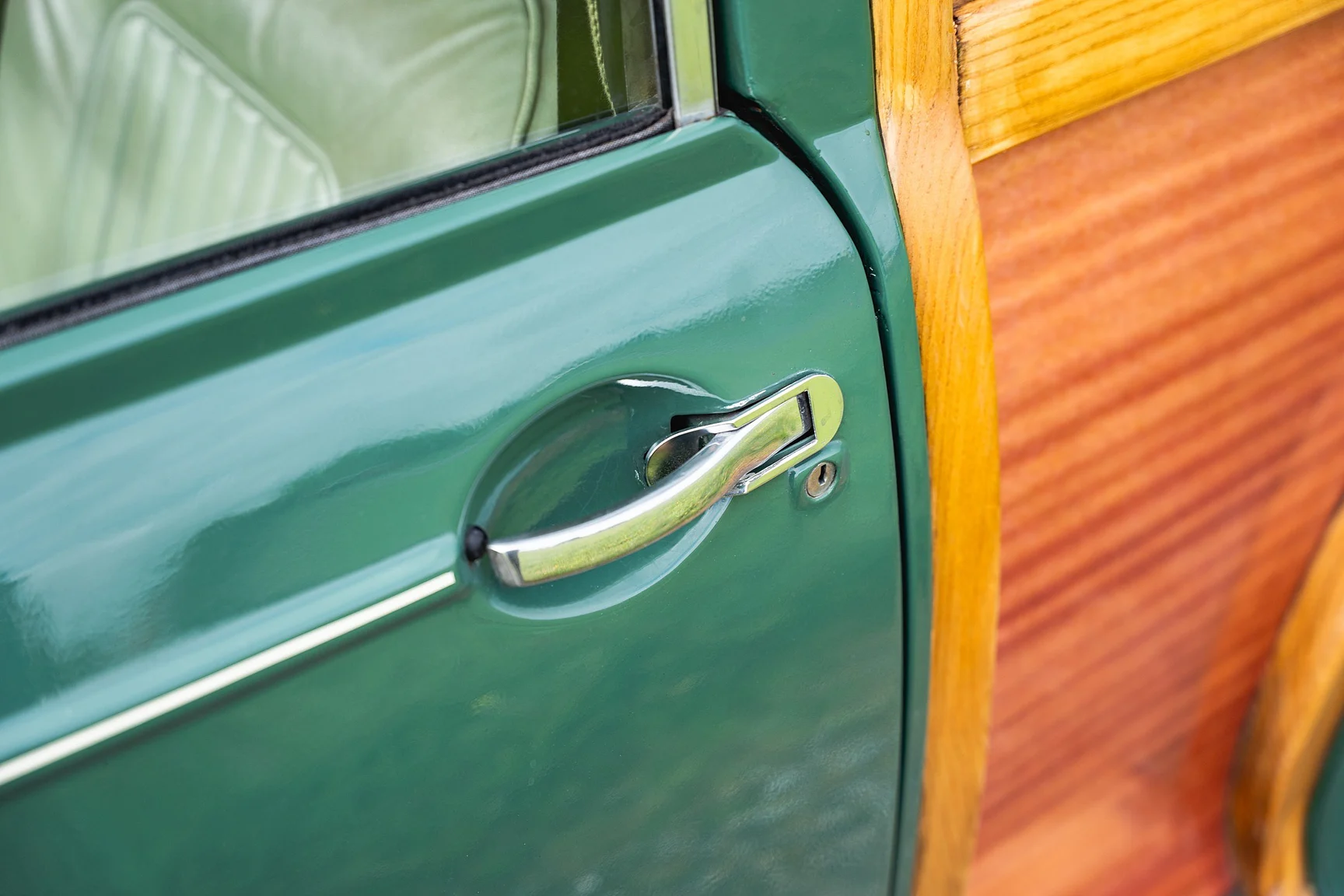 Exterior image of 1968 Morris Minor Traveller (43)