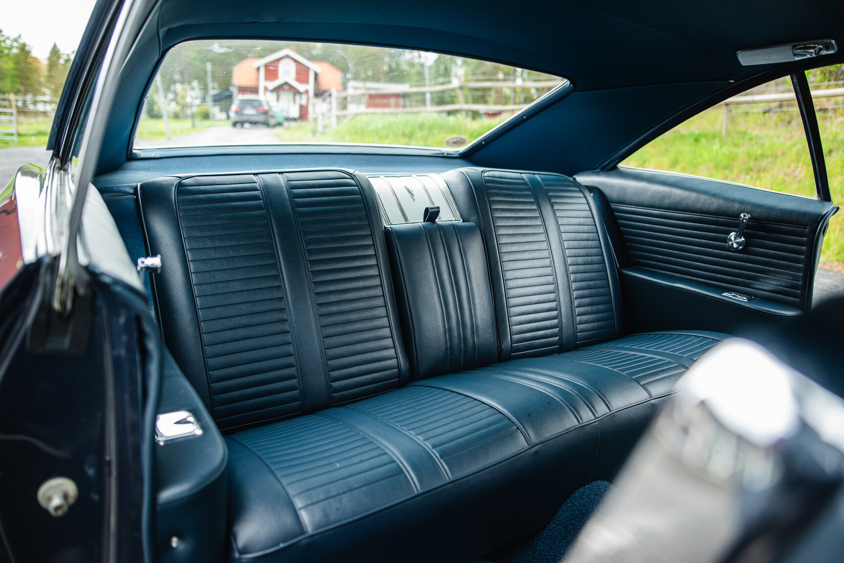 Interior image of 1965 Pontiac Catalina 421 Tripower-Pack 2+2