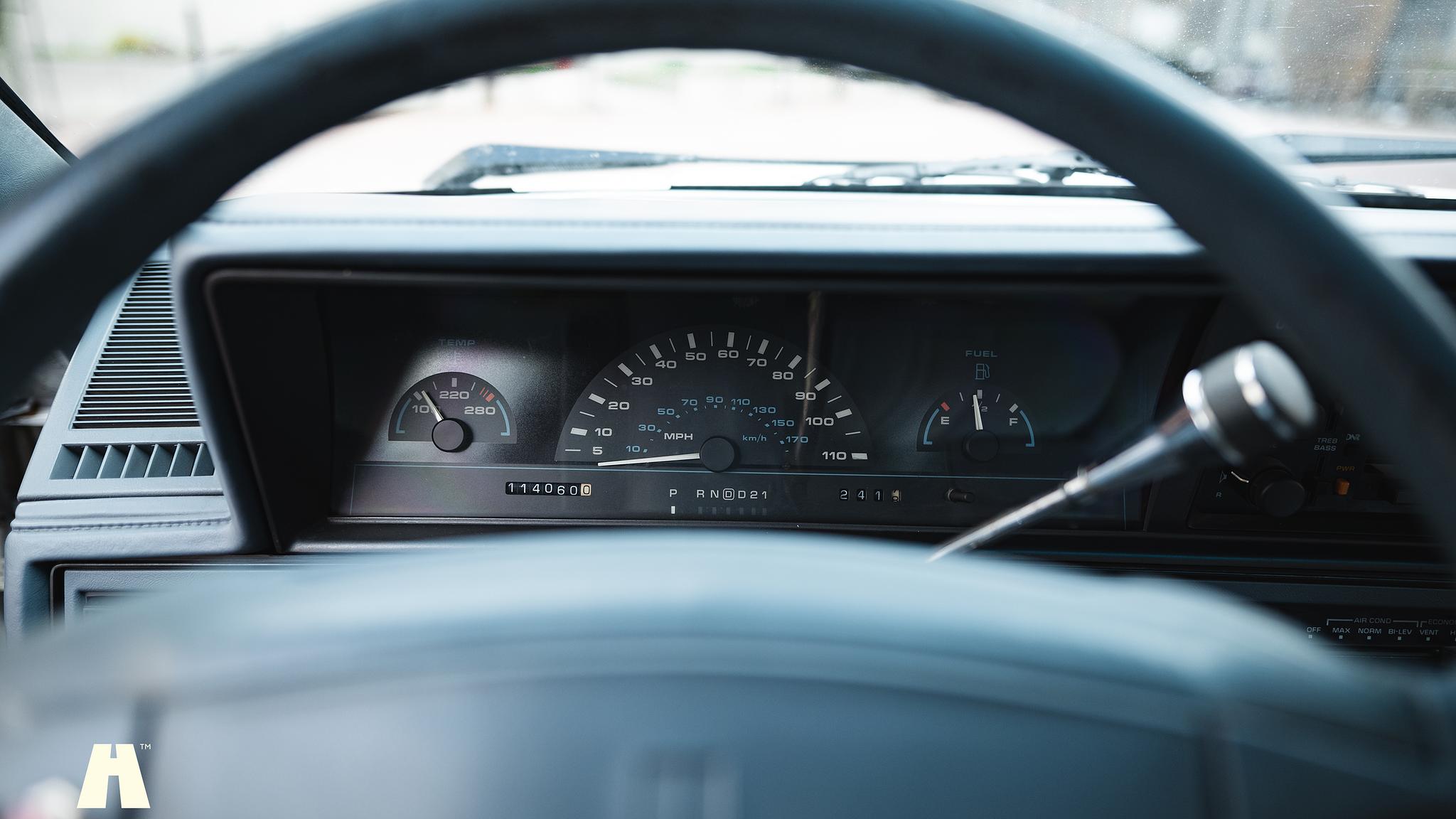 Innenraumfoto von 1994 Oldsmobile Cutlass Ciera Sedan 3.1 (64)