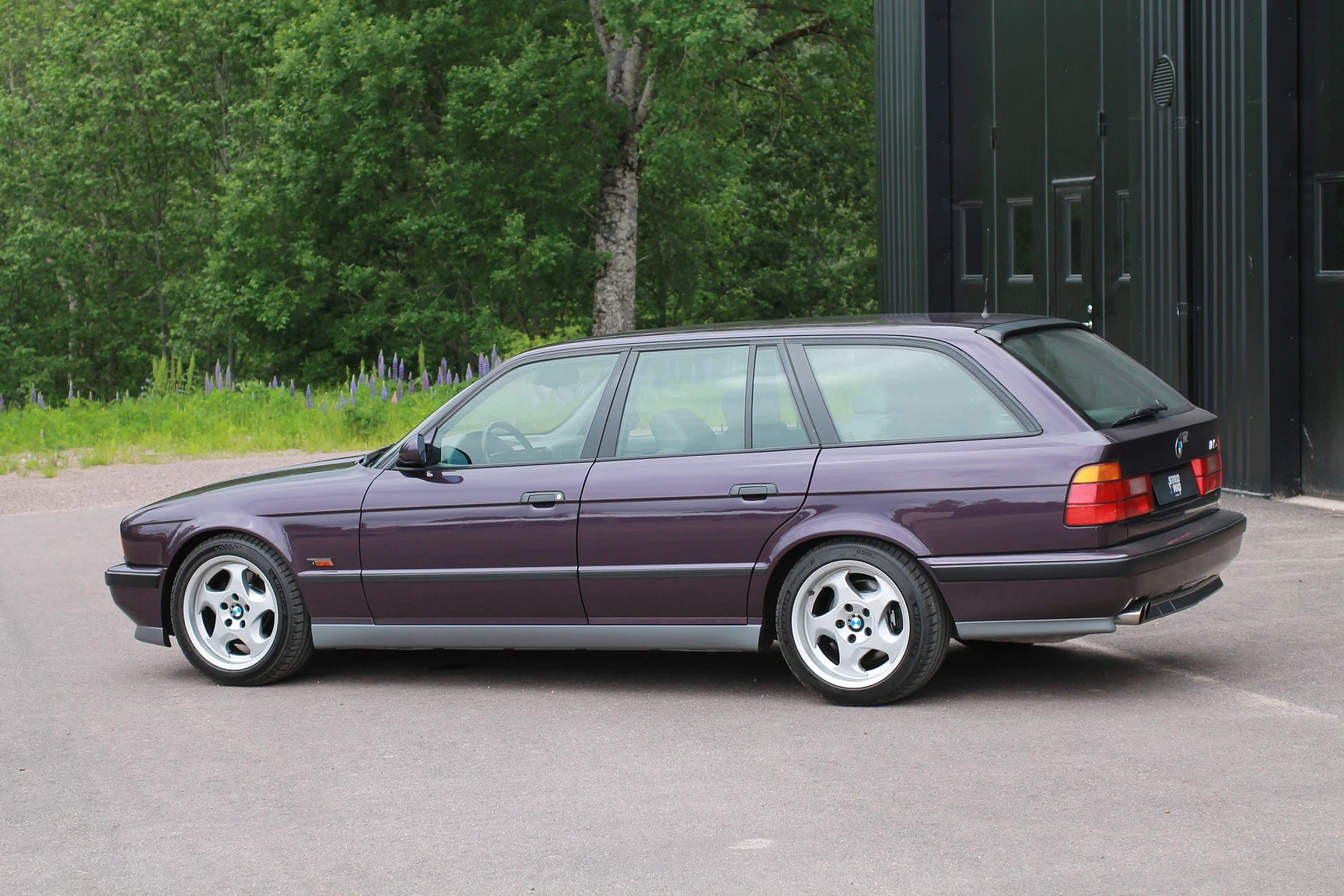 Aussenfoto 1993 BMW M5 Touring 3.8 Manual (22)