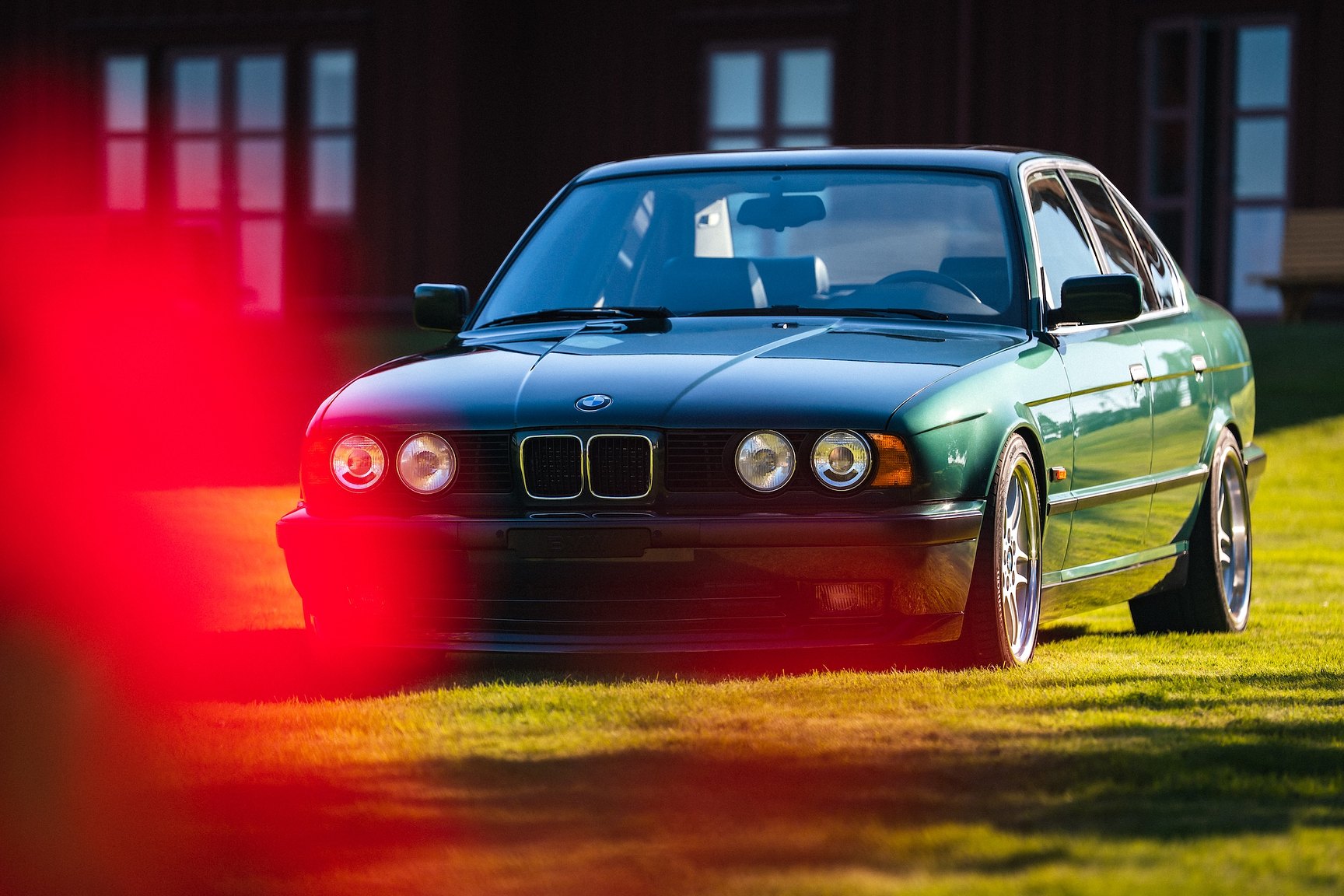 Exterior image of 1993 BMW 525 tds "No Reserve Auction"