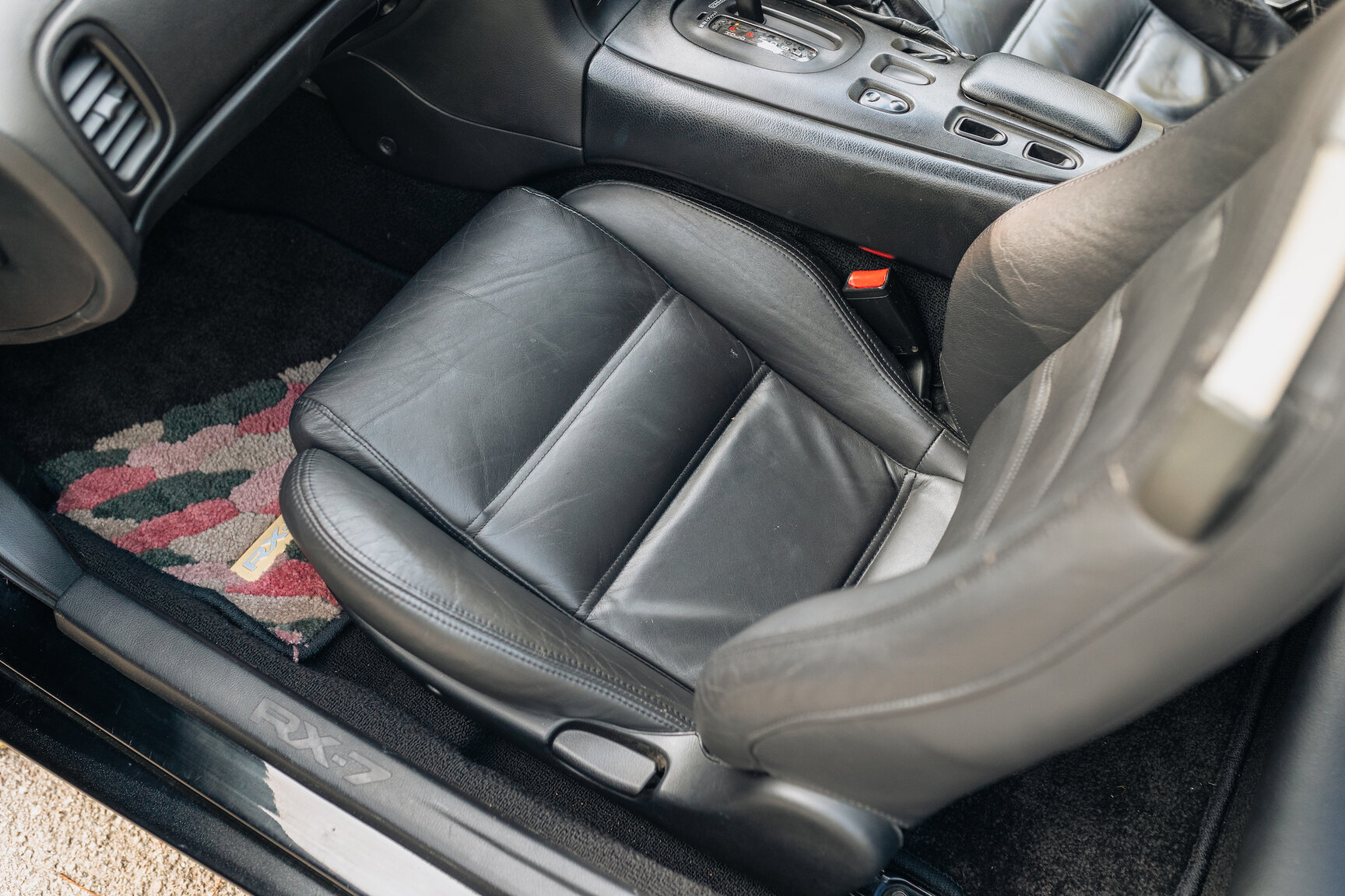 Interiörbild 1994 Mazda RX7 (11)