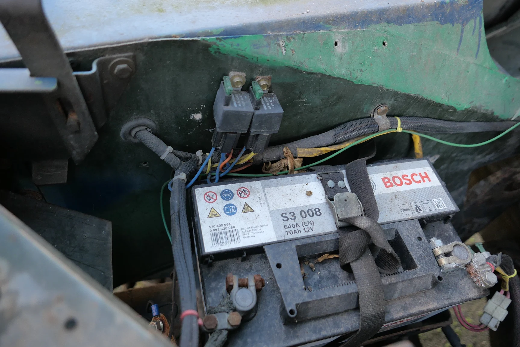 Exterior image of 1970 Land Rover Series 2 88 Pick up (23)