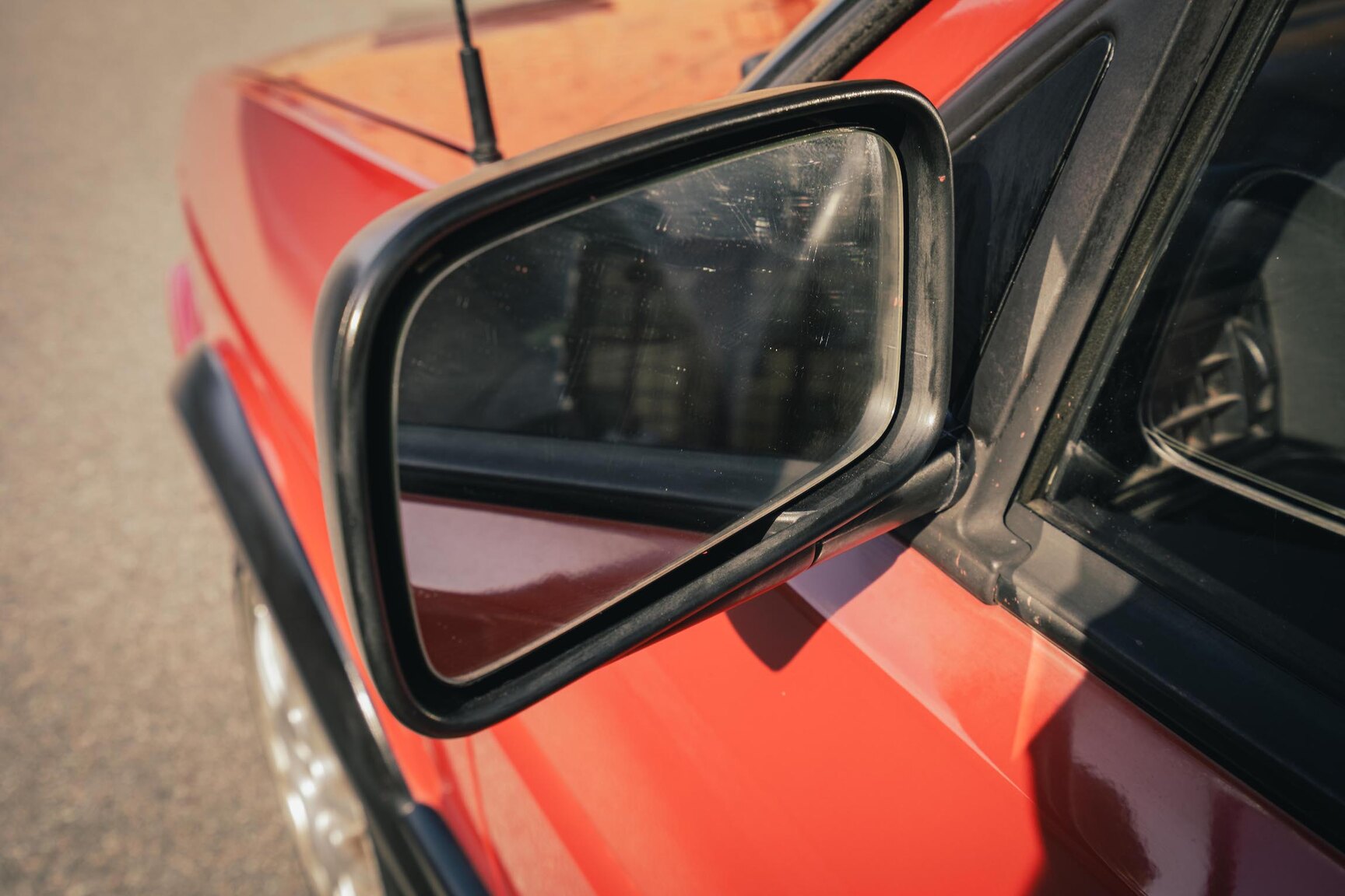 Exteriörbild på 1988 Volkswagen Golf CL (21)