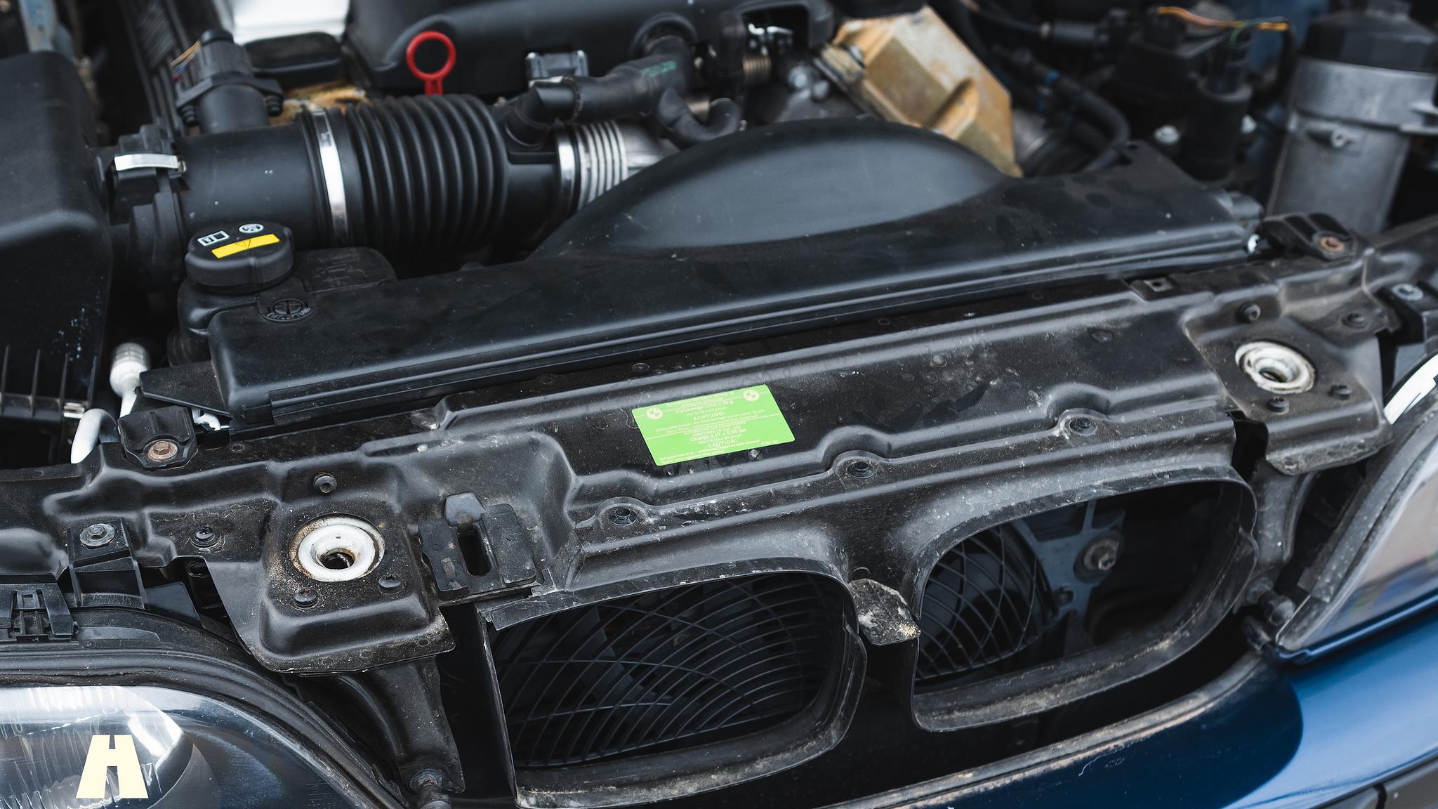 Image of 1998 Alpina B10 V8 mechanics