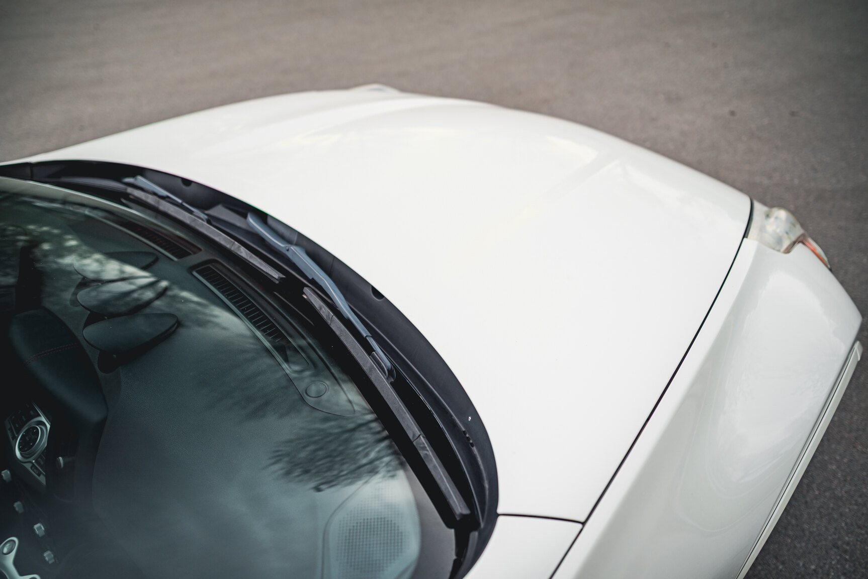 Exterior image of 2014 Nissan 370Z Nismo