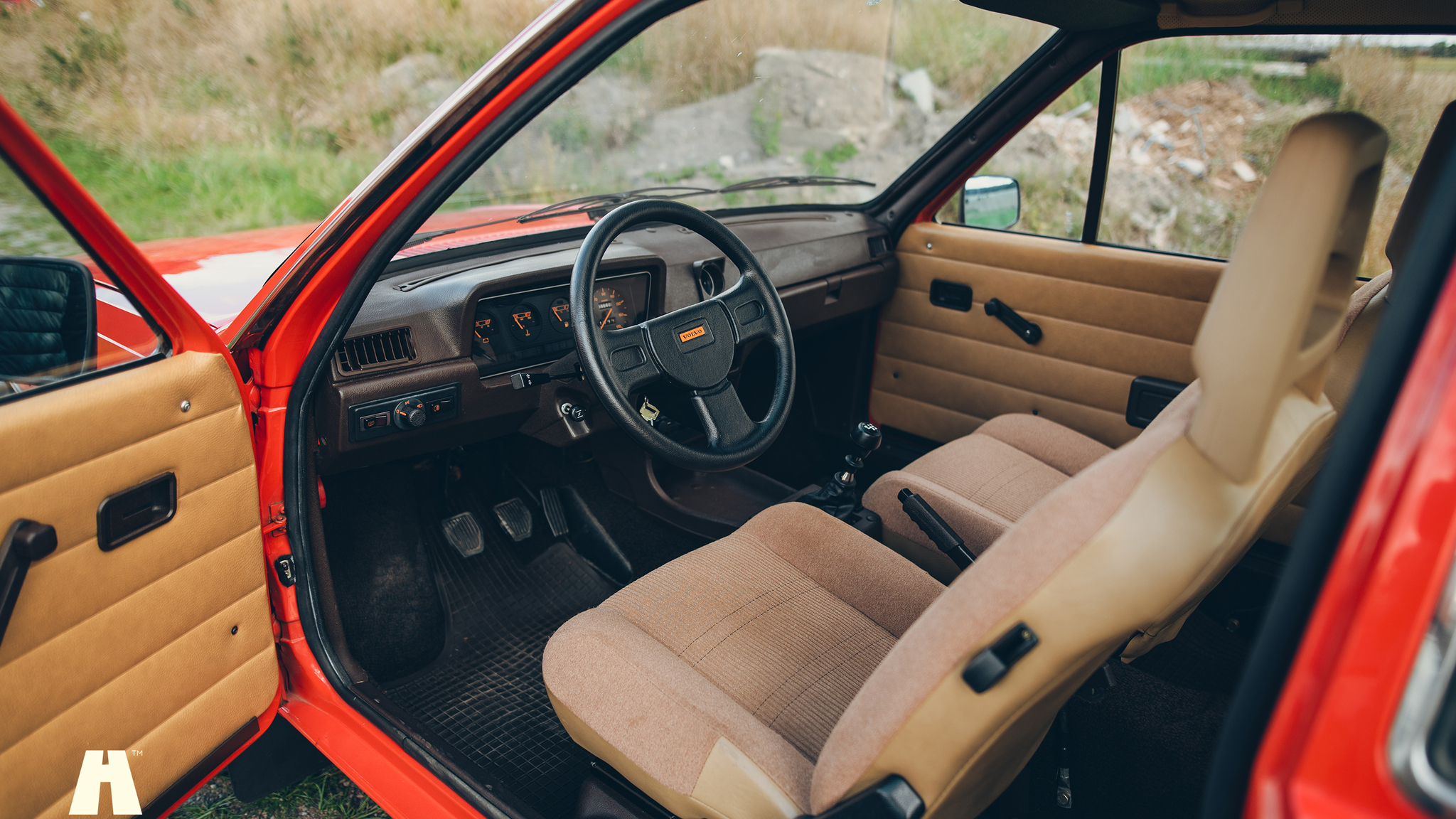 Interiörbild 1976 Volvo 343 DL Manuell