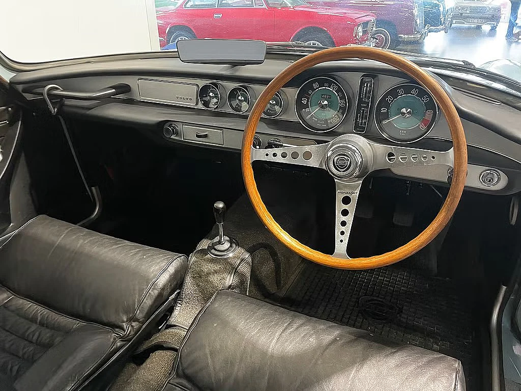Interiörbild 1966 Volvo P1800S (1)