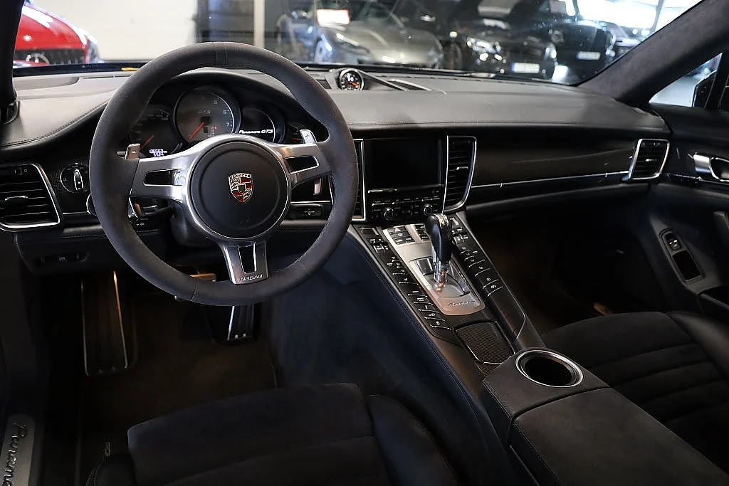 Bild von 2014 Porsche Panamera (9)