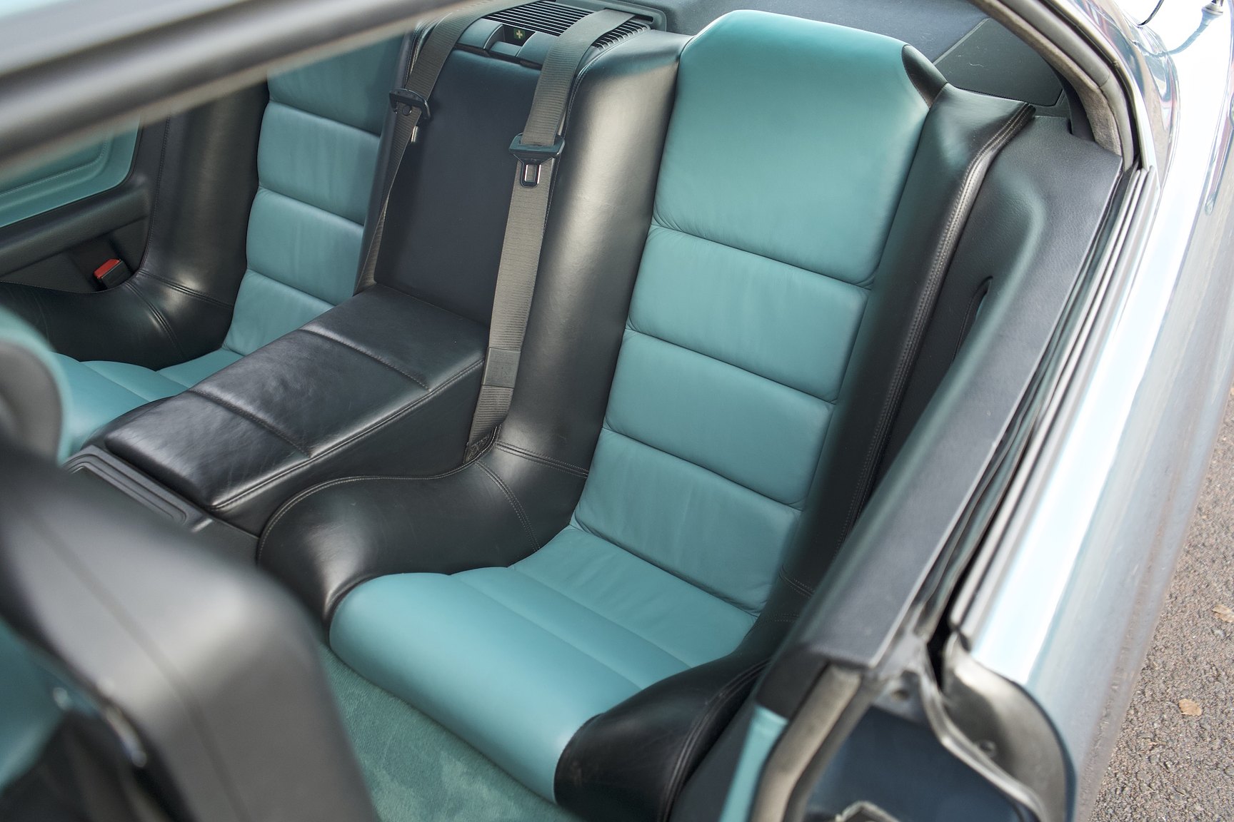 Interiörbild 1992 BMW 850i 6-speed manual - NO RESERVE