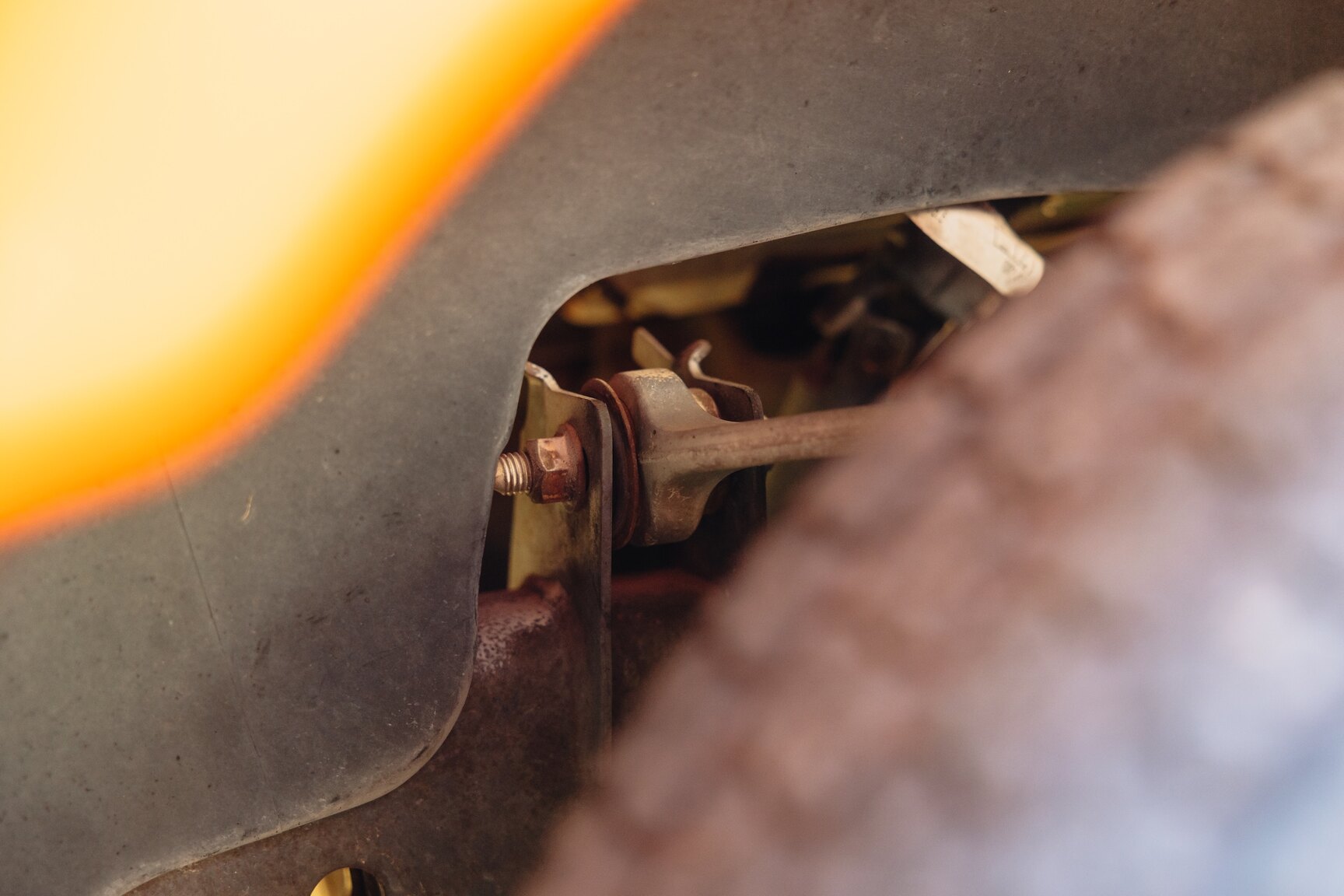 Image of 2004 Dodge Ram HEMI GTX  mechanics