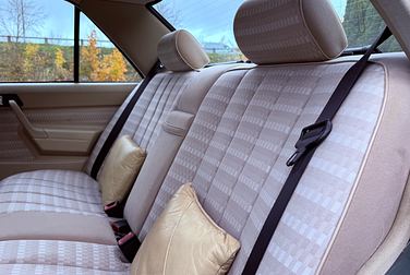 #<Image:0x00007f6118efb2c8>