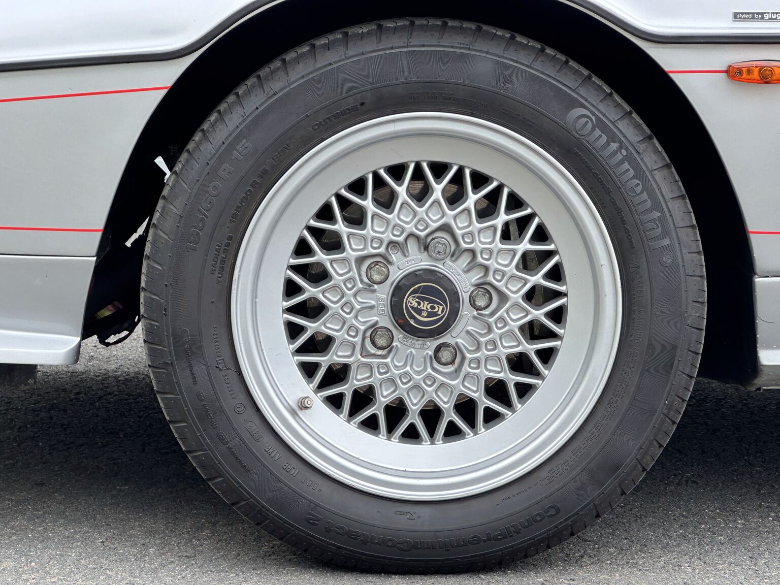 Aussenfoto 1987 Lotus Esprit S3