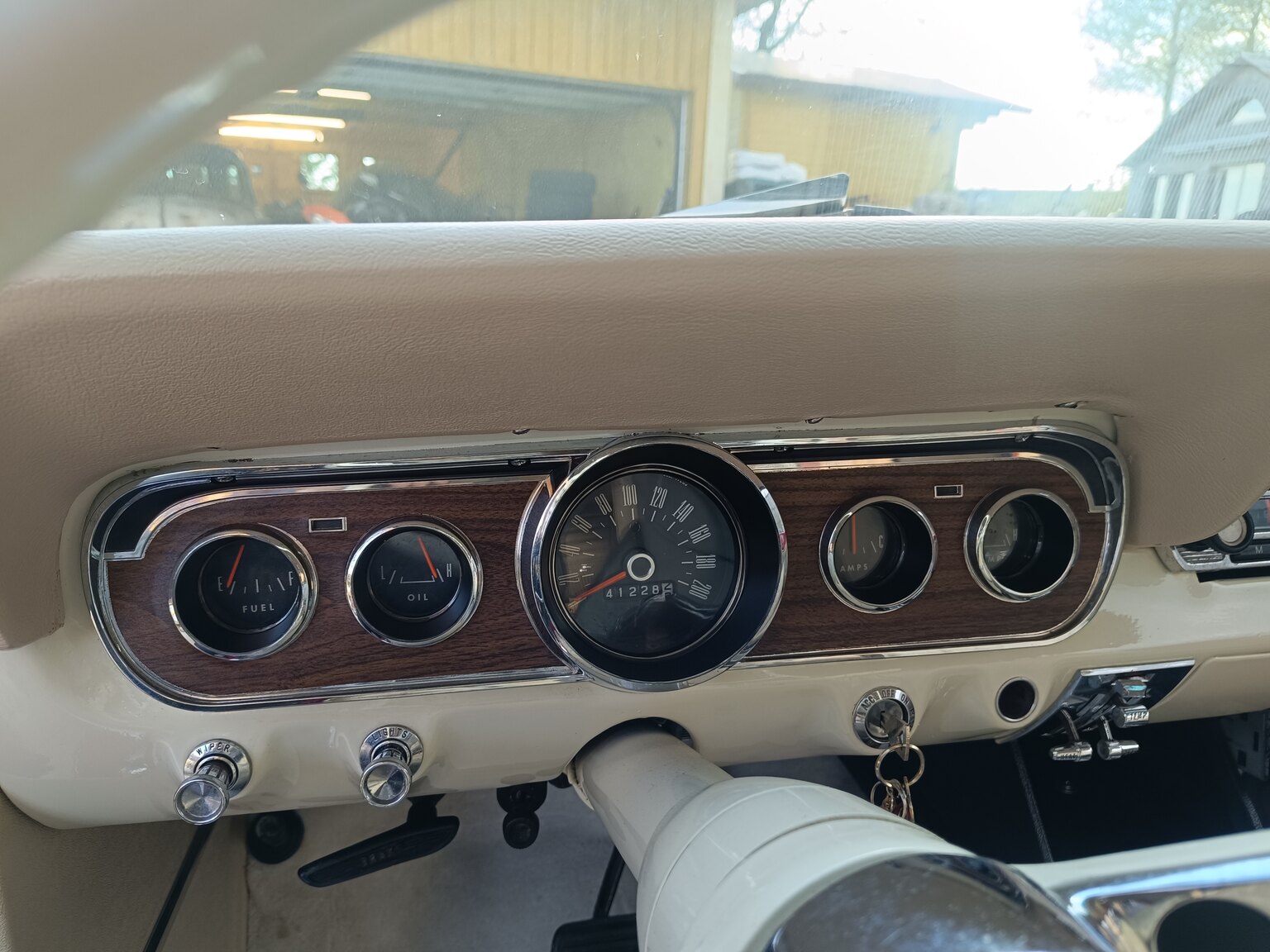 Innenraumfoto von 1966 Ford Mustang Hardtop 3.3 