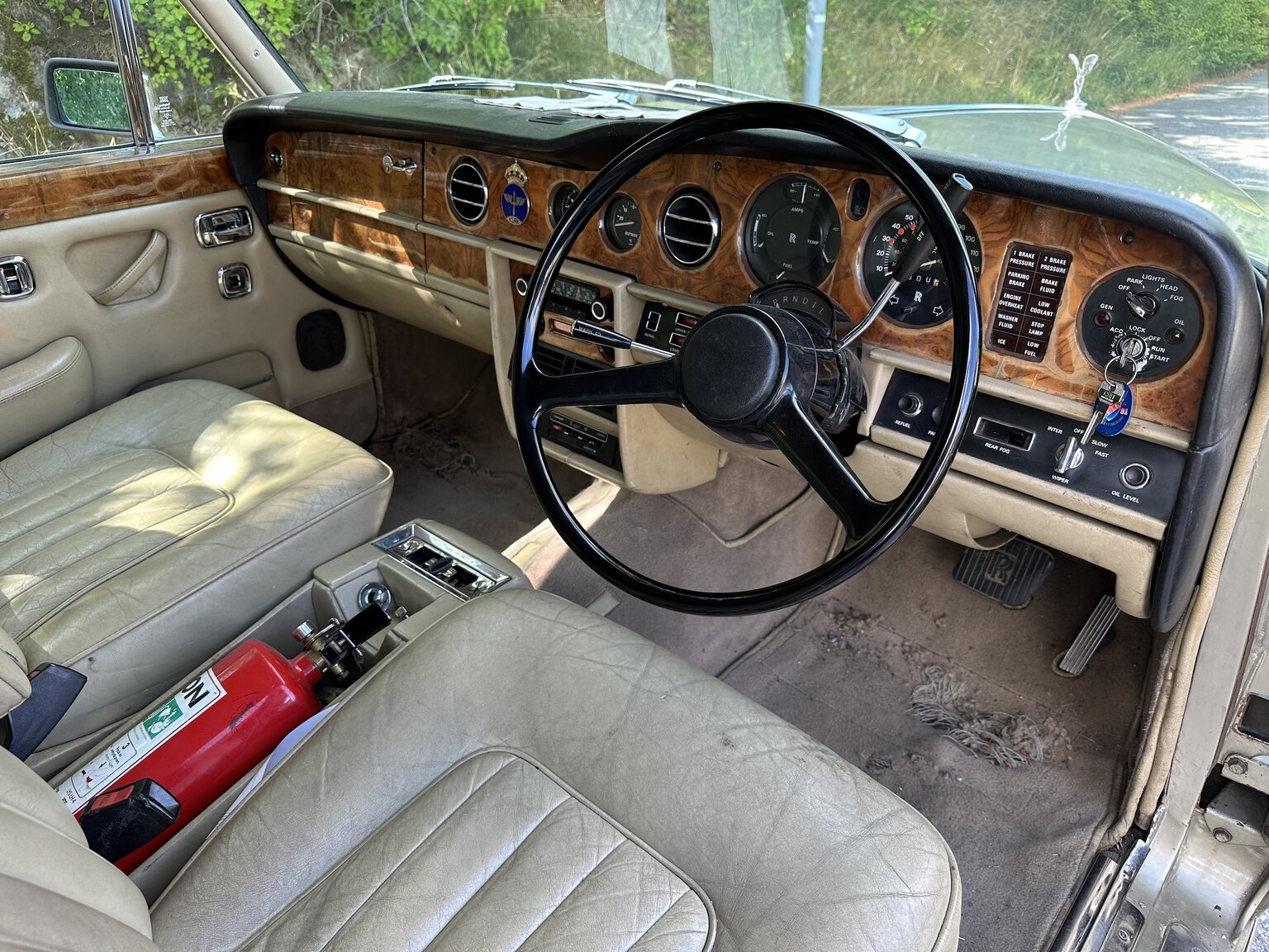 Interior image of 1979 Rolls Royce Silver Shadow