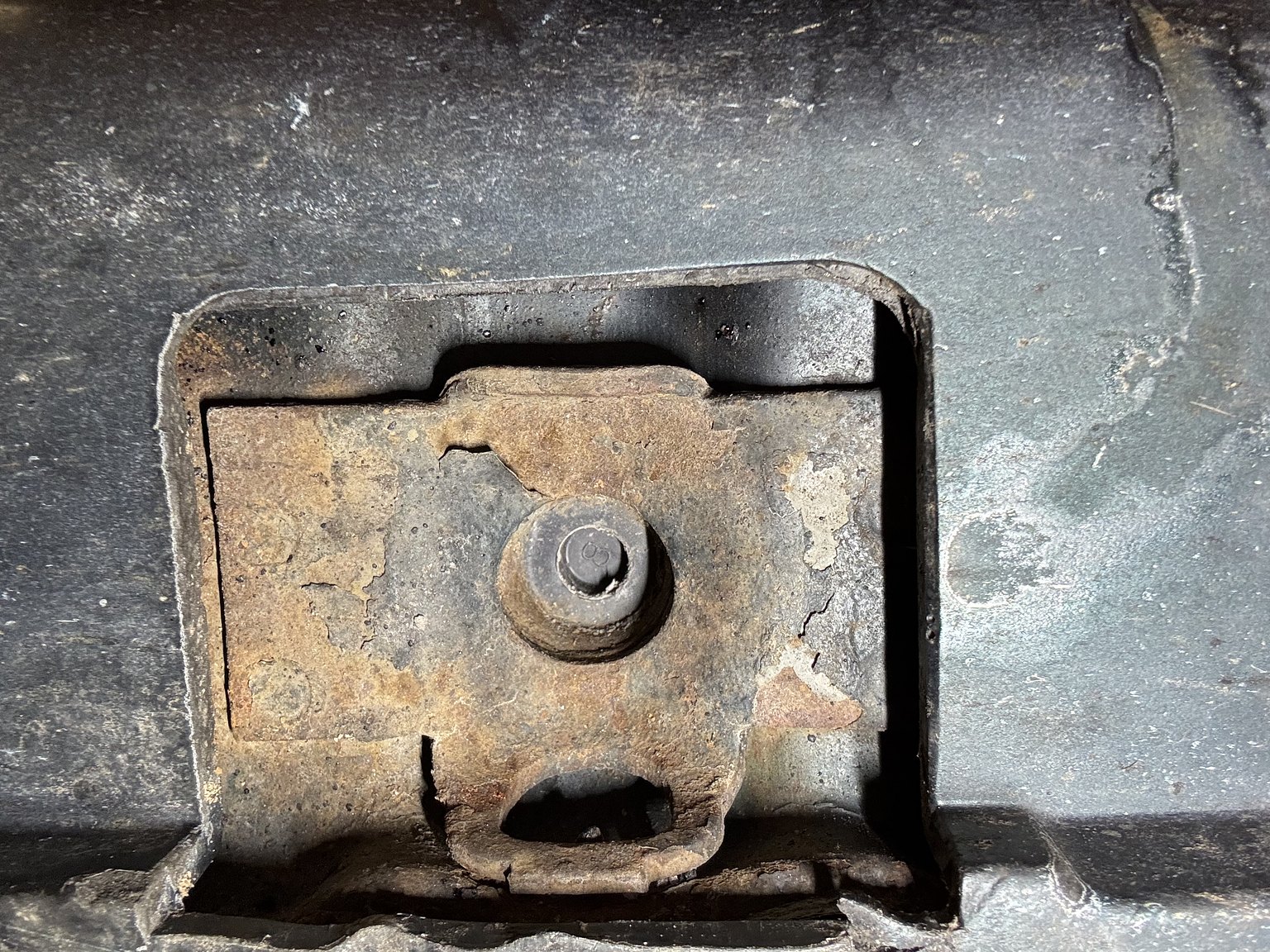 Image of 1995 BMW 540i Touring - NO RESERVE (10) mechanics