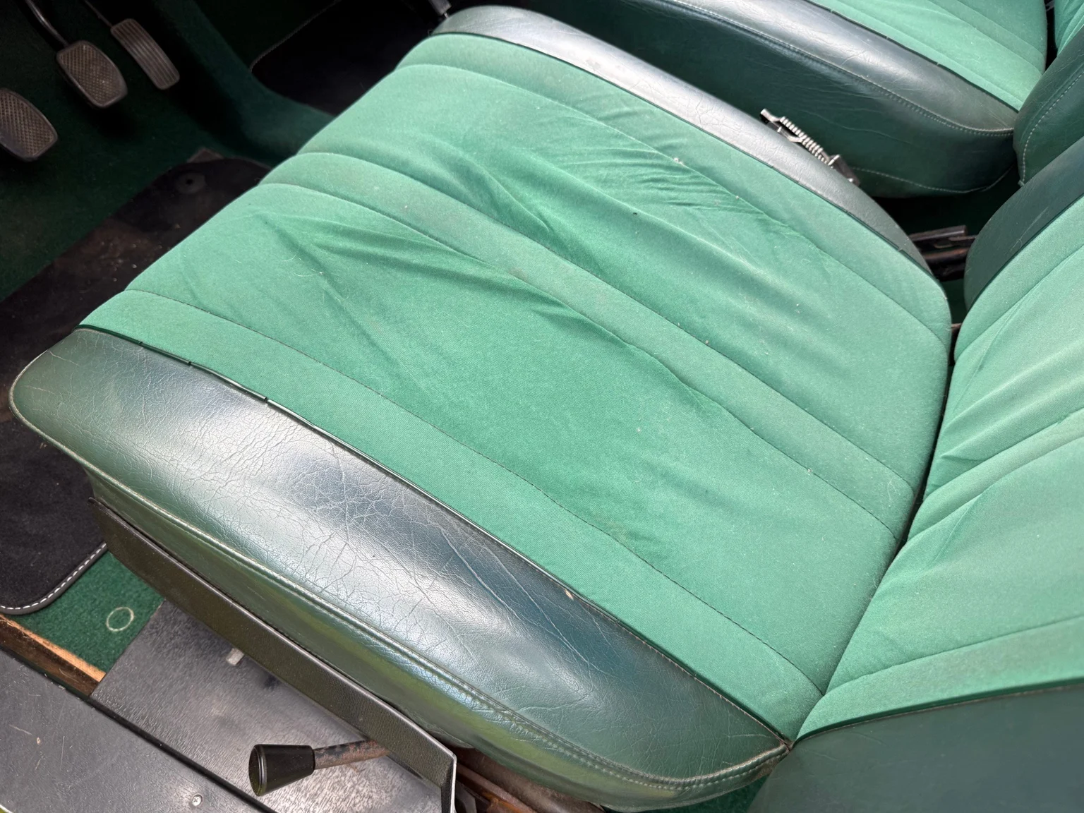 Innenraumfoto von 1975 Saab 95 V4 kombi - 7-sits (4)