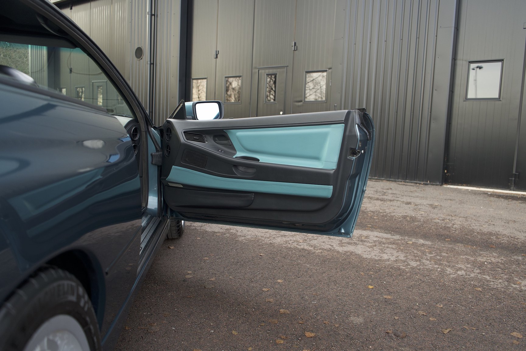 Interiörbild 1992 BMW 850i 6-speed manual - NO RESERVE