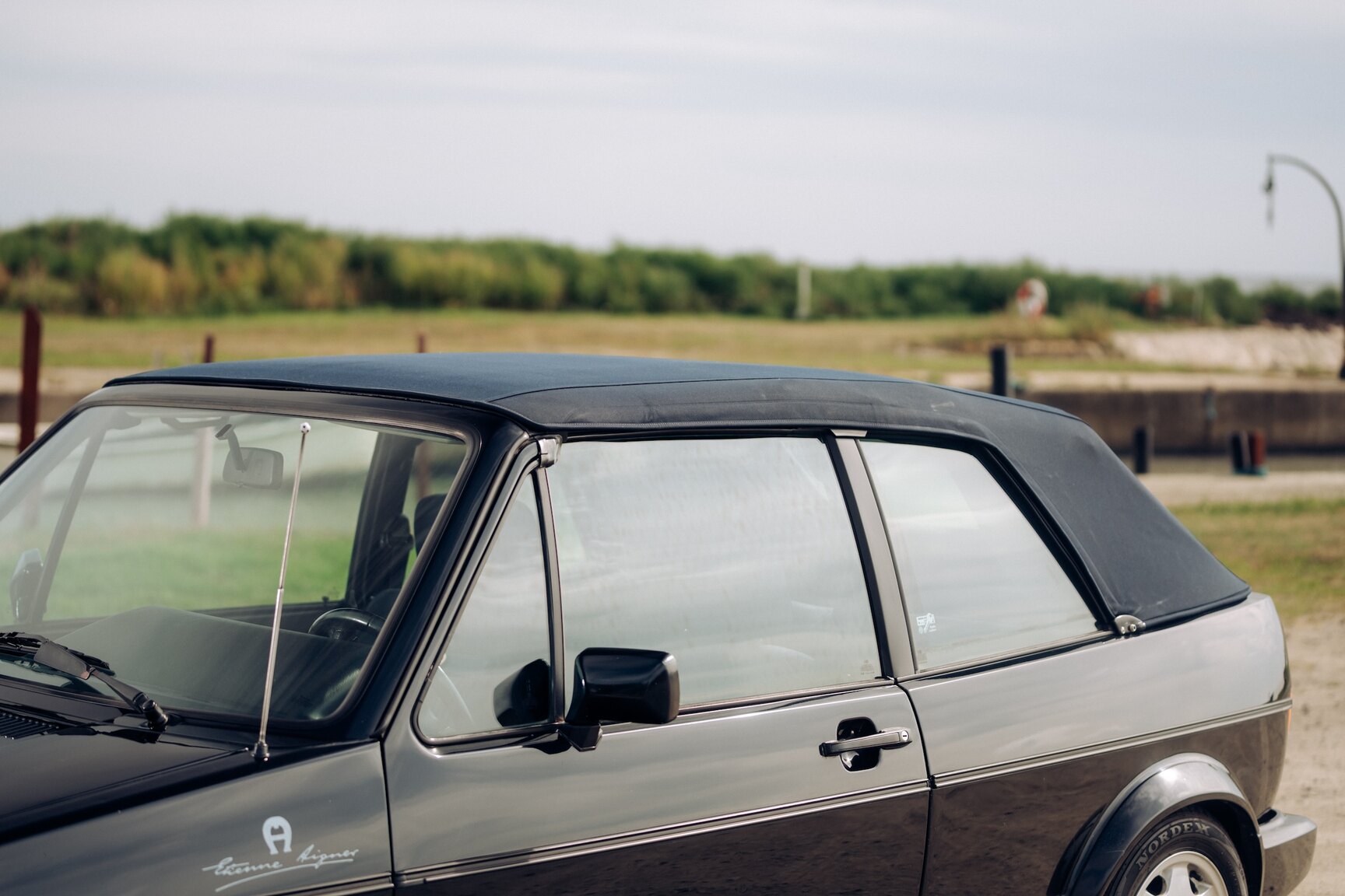 Exterior image of 1991 VW Golf Cabriolet "Etienne Aigner Edition"