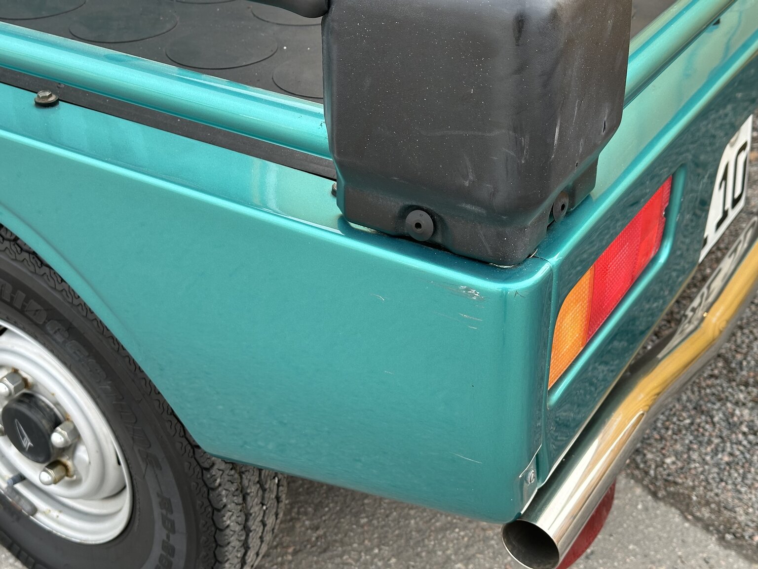 Aussenfoto 1997 Daihatsu Midget II