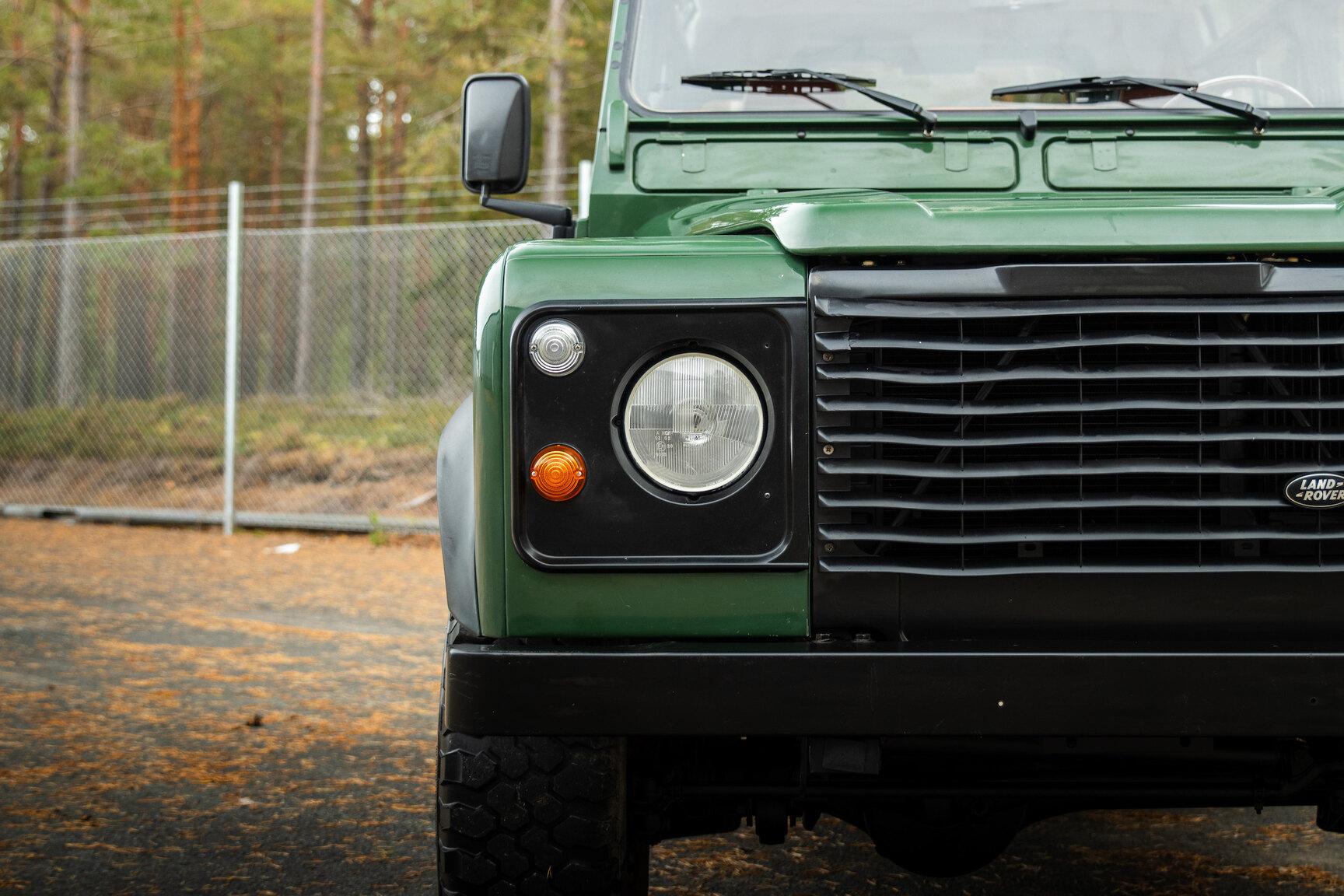 Aussenfoto 1996 Land Rover Defender 90 300TDi (34)