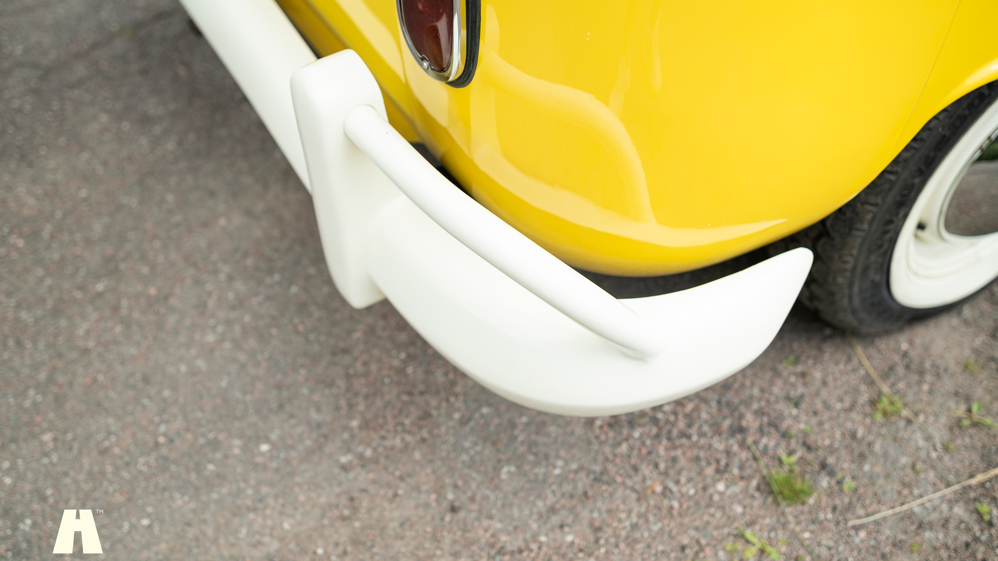 Exteriörbild på 1974 Volkswagen T1 Split Window  
