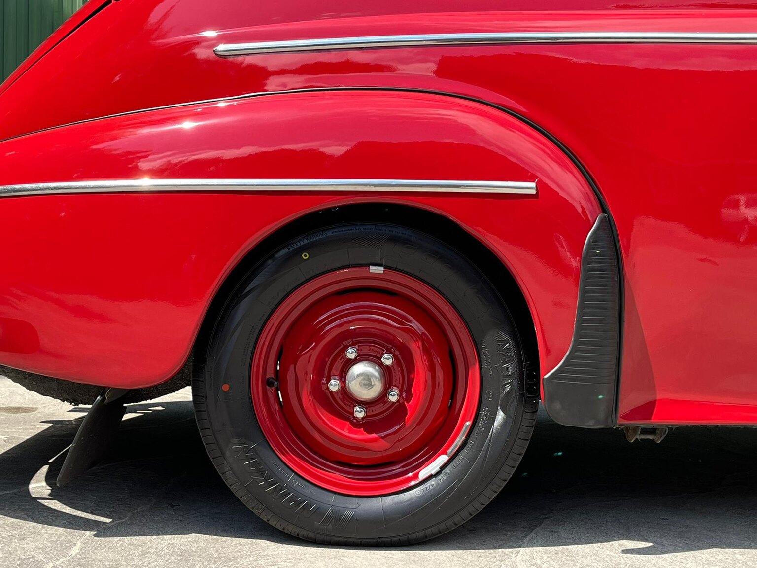 Exteriörbild på 1960 Volvo PV 544A Sport