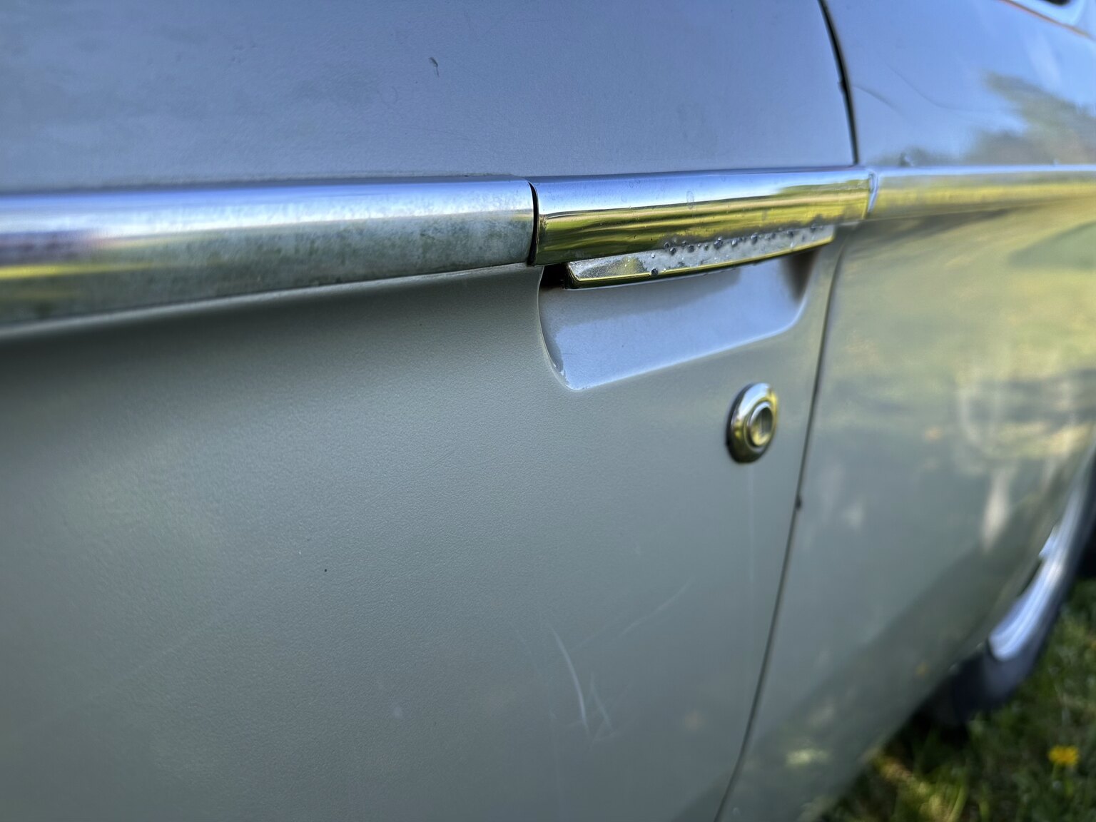 Exteriörbild på 1968 BMW 2000 CS