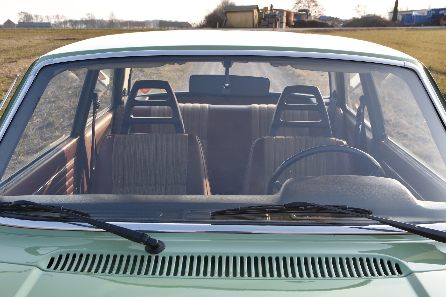 Exteriörbild på 1975 Volvo 242