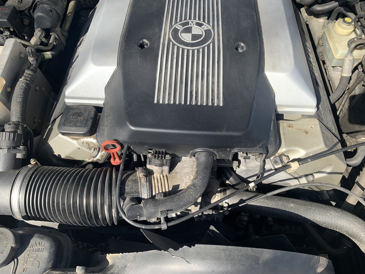 Image of 1995 BMW 840i (7) mechanics