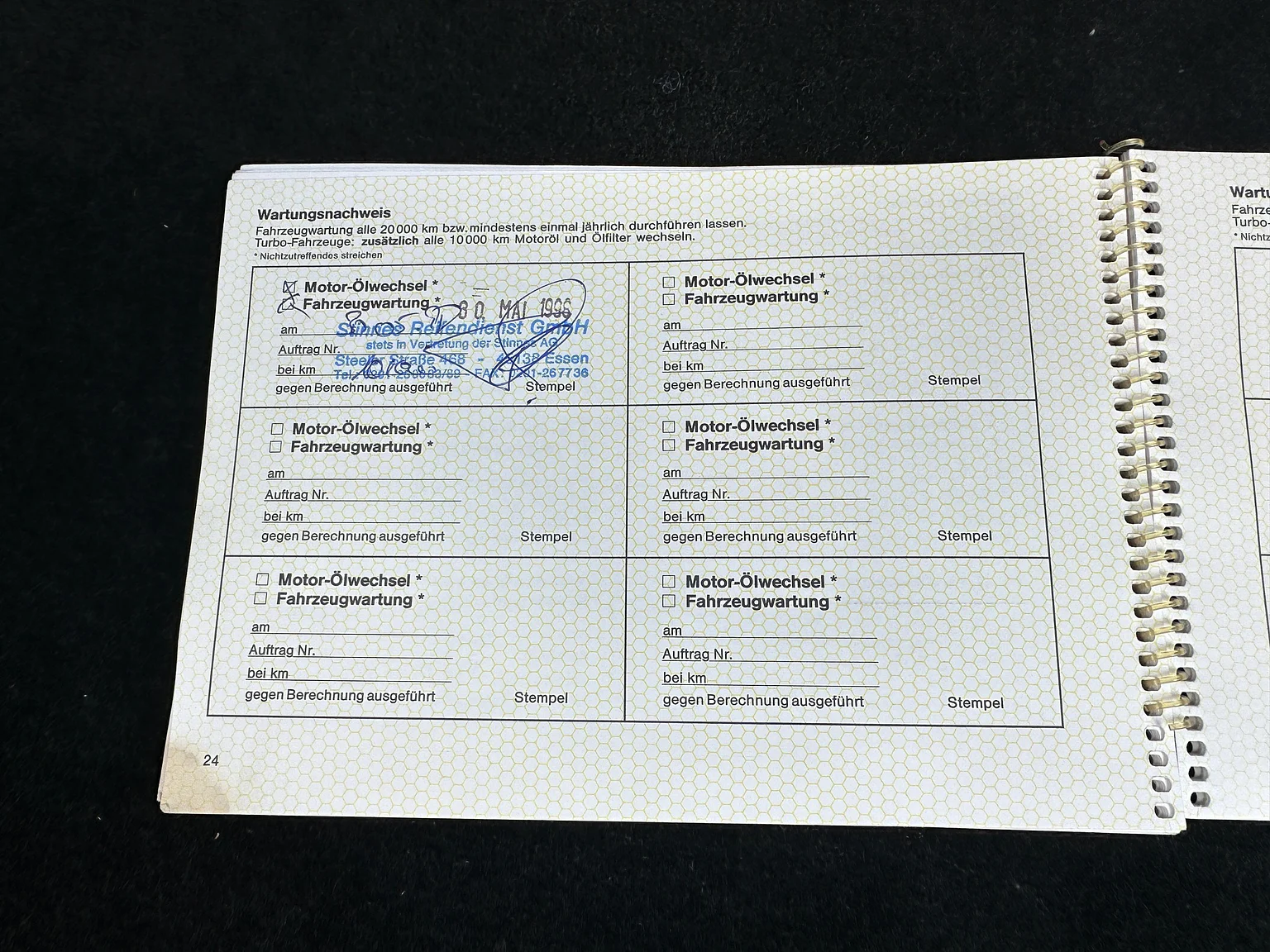 Documentation for 1990 Porsche 944 S2 Cabriolet  (32)