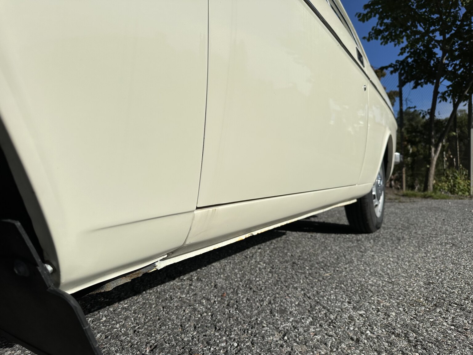 Exteriörbild på 1973 Volvo 142