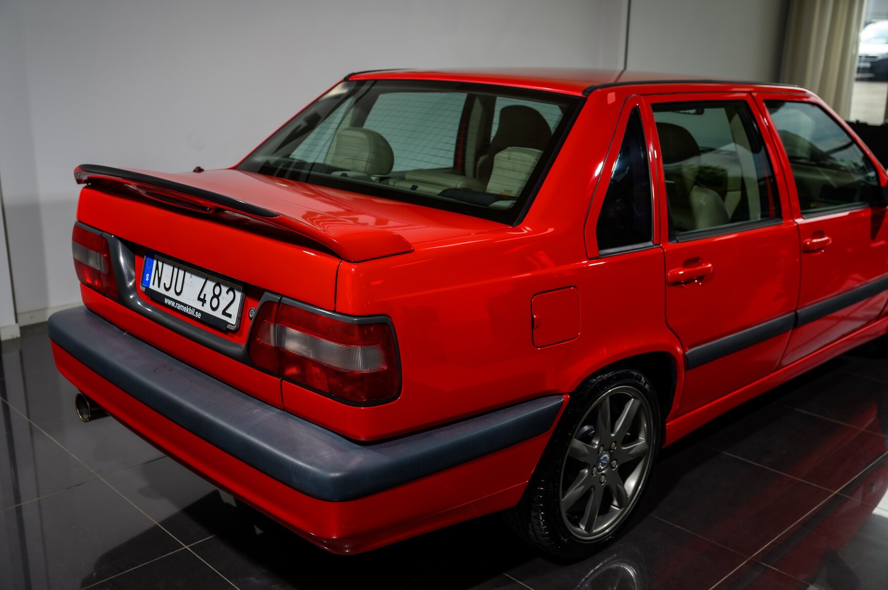 Exteriörbild på 1996 Volvo 850 R