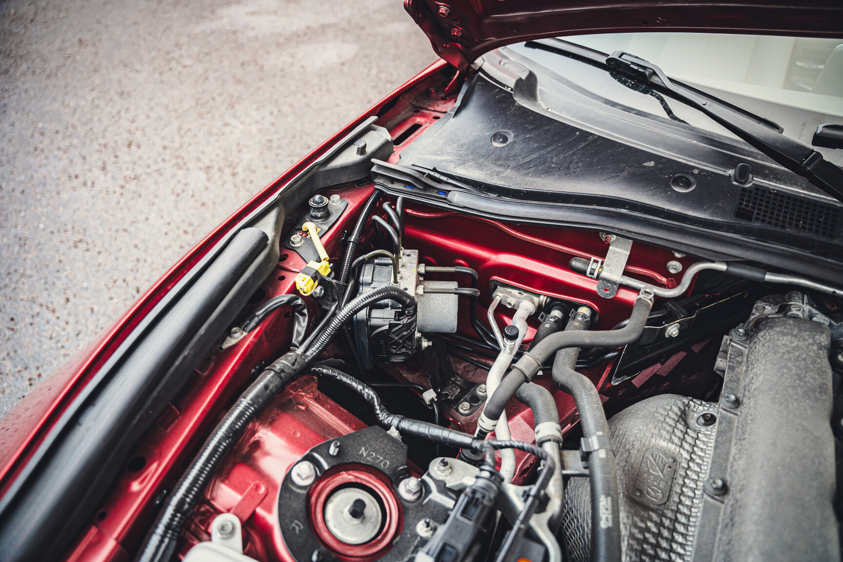 Image of 2017 Mazda MX-5 RF - Ett sista race mechanics