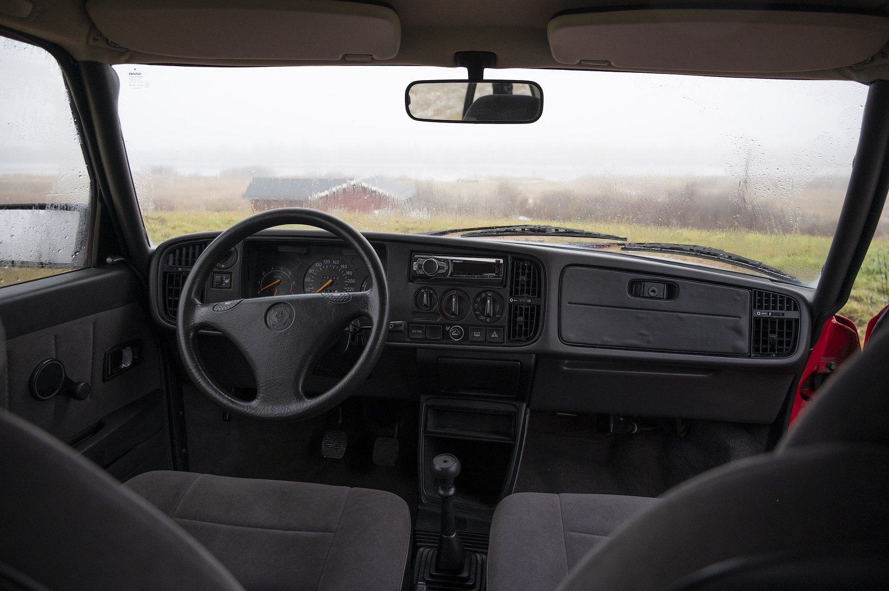 Interiörbild 1992 SAAB 900 S – NO RESERVE