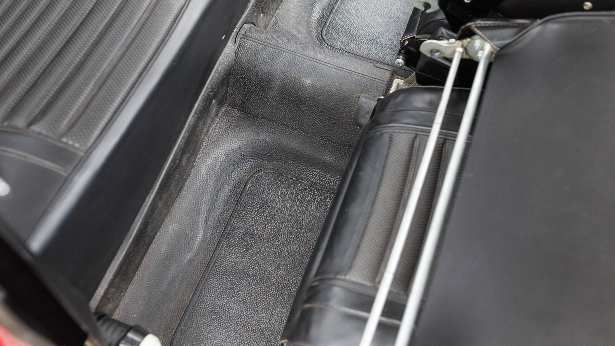 Interior image of 1966 Volvo Amazon (24)